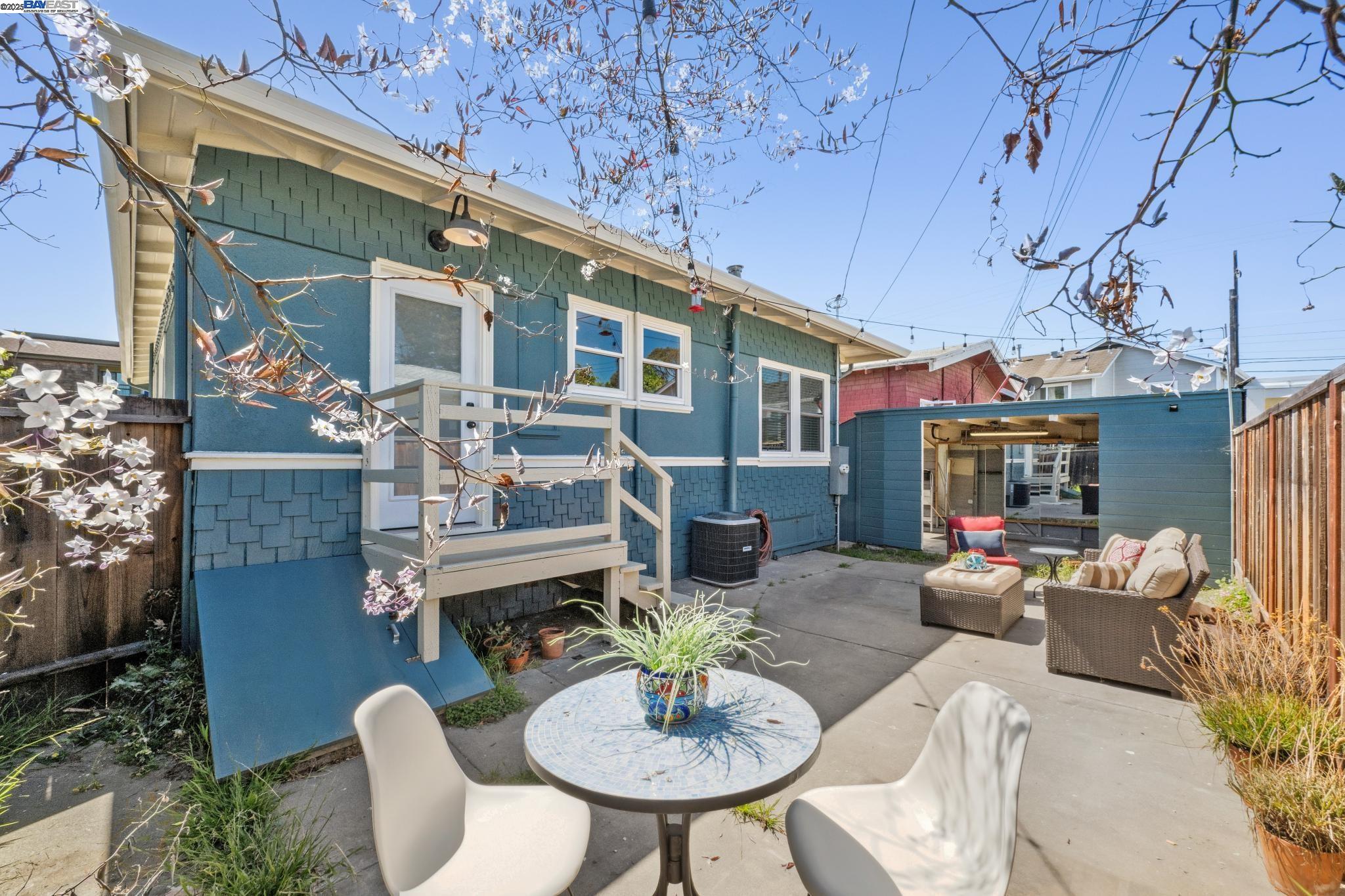 Detail Gallery Image 46 of 50 For 815 Park St, Alameda,  CA 94501 - 2 Beds | 2 Baths
