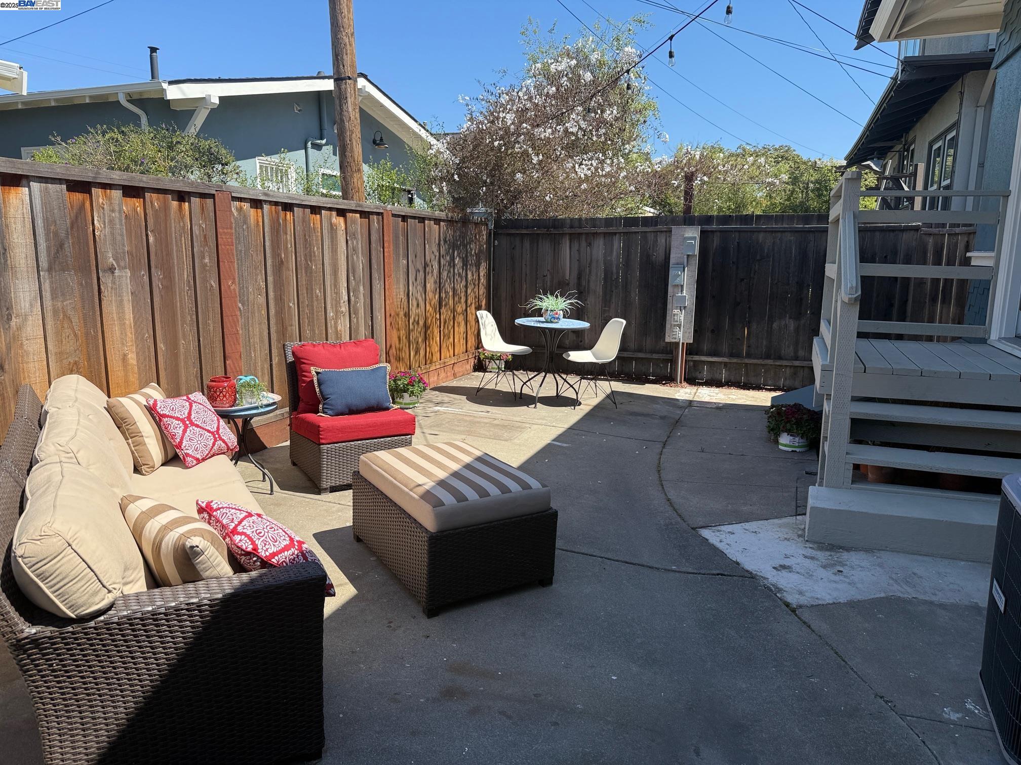 Detail Gallery Image 47 of 51 For 815 Park St, Alameda,  CA 94501 - 2 Beds | 2 Baths