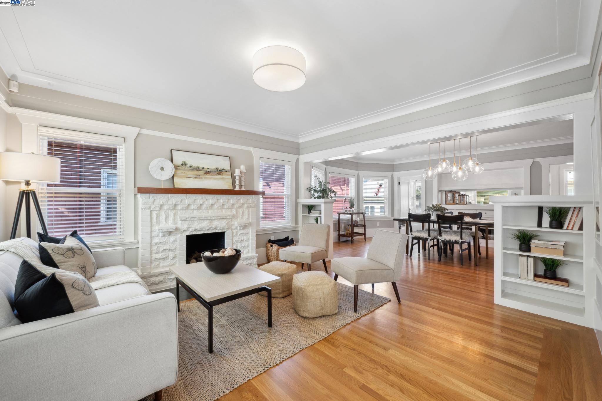 Detail Gallery Image 8 of 50 For 815 Park St, Alameda,  CA 94501 - 2 Beds | 2 Baths