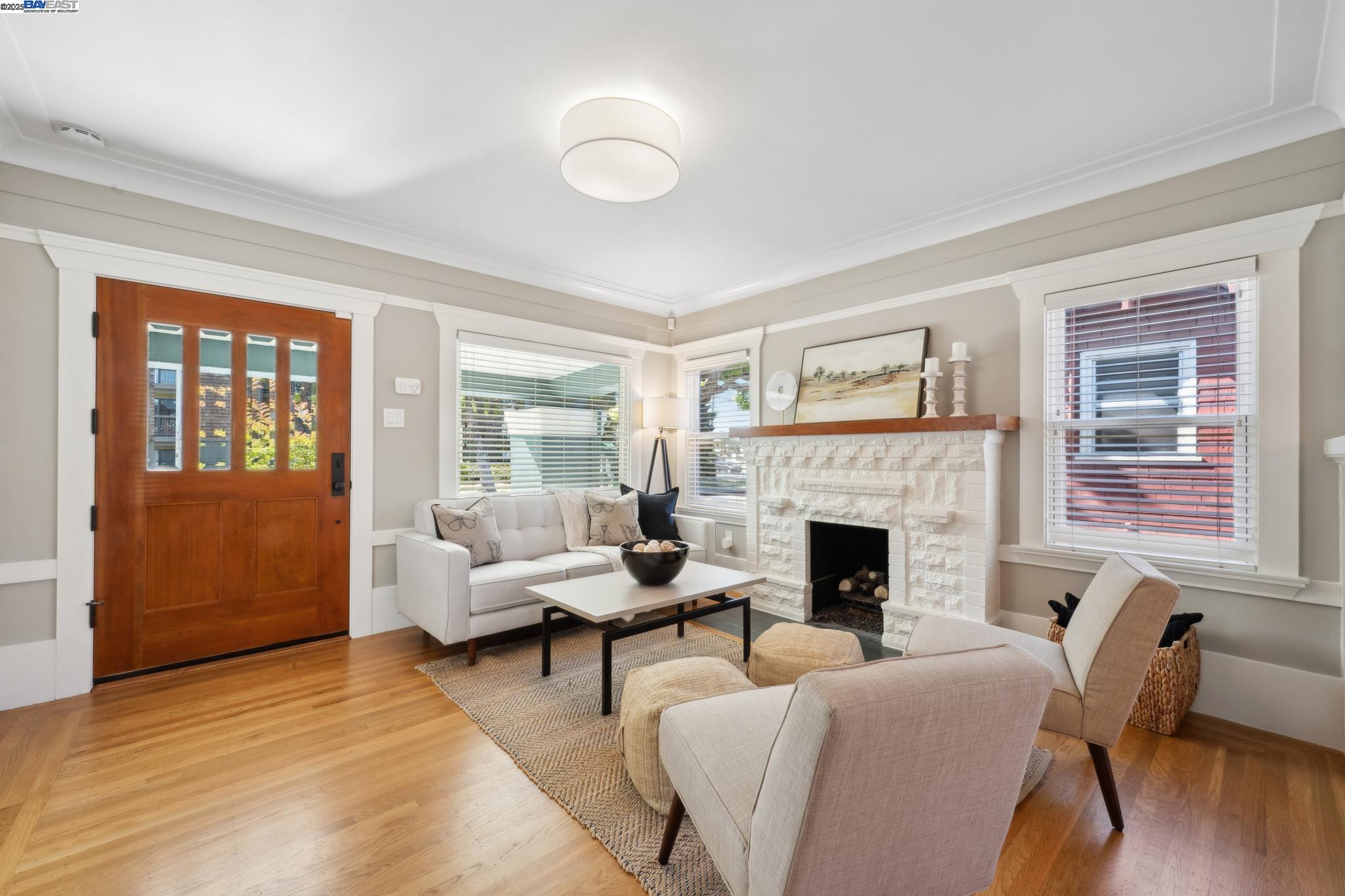 Detail Gallery Image 10 of 50 For 815 Park St, Alameda,  CA 94501 - 2 Beds | 2 Baths