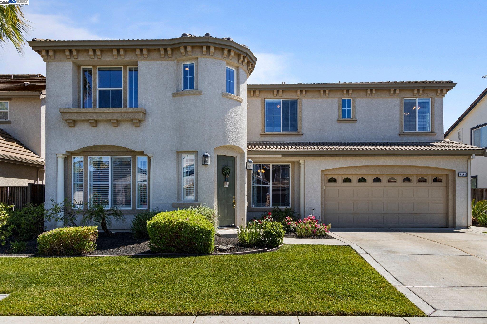 Detail Gallery Image 1 of 58 For 6454 Green Castle Cir, Discovery Bay,  CA 94505 - 4 Beds | 3/1 Baths