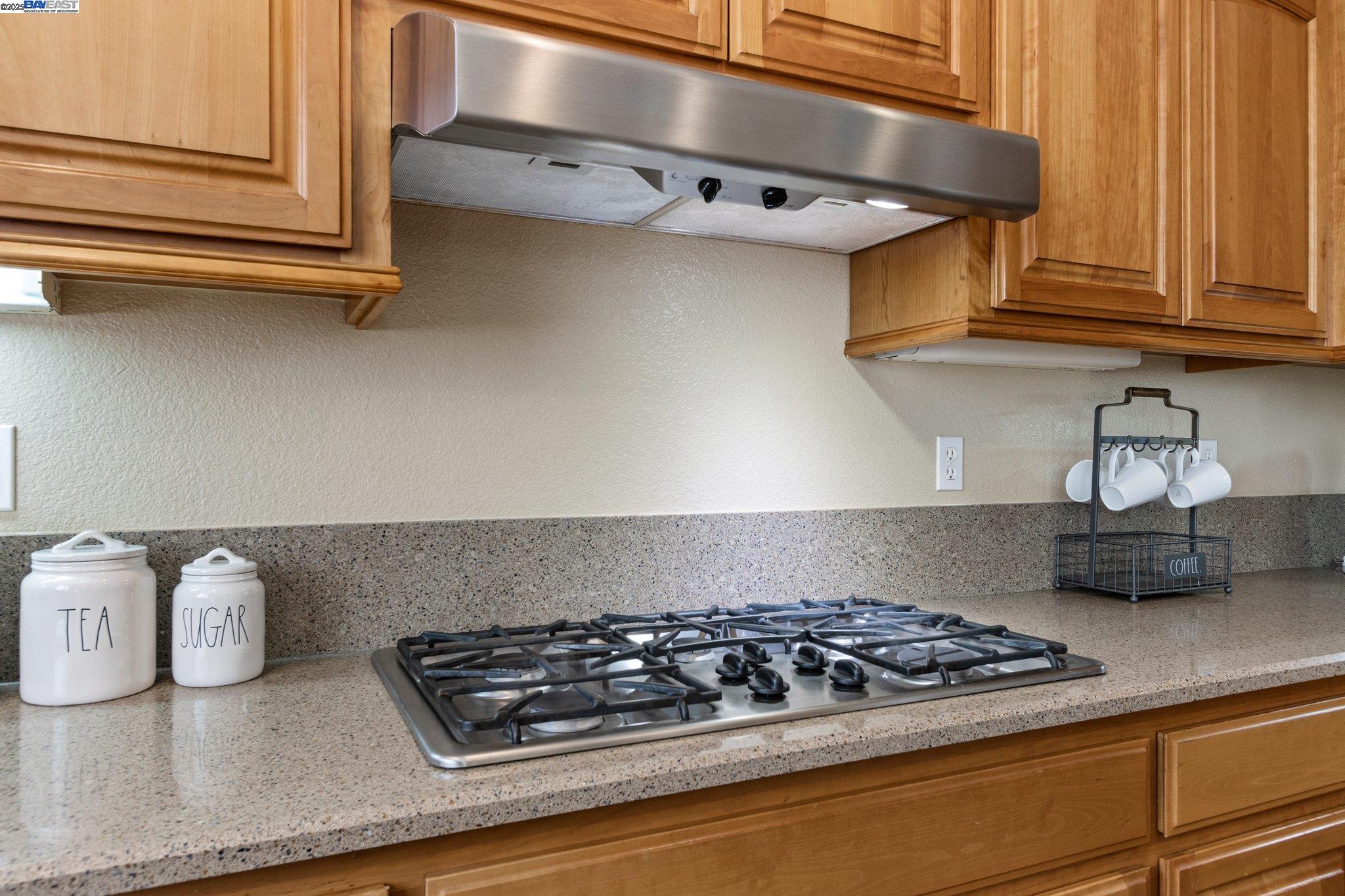 Detail Gallery Image 22 of 58 For 6454 Green Castle Cir, Discovery Bay,  CA 94505 - 4 Beds | 3/1 Baths
