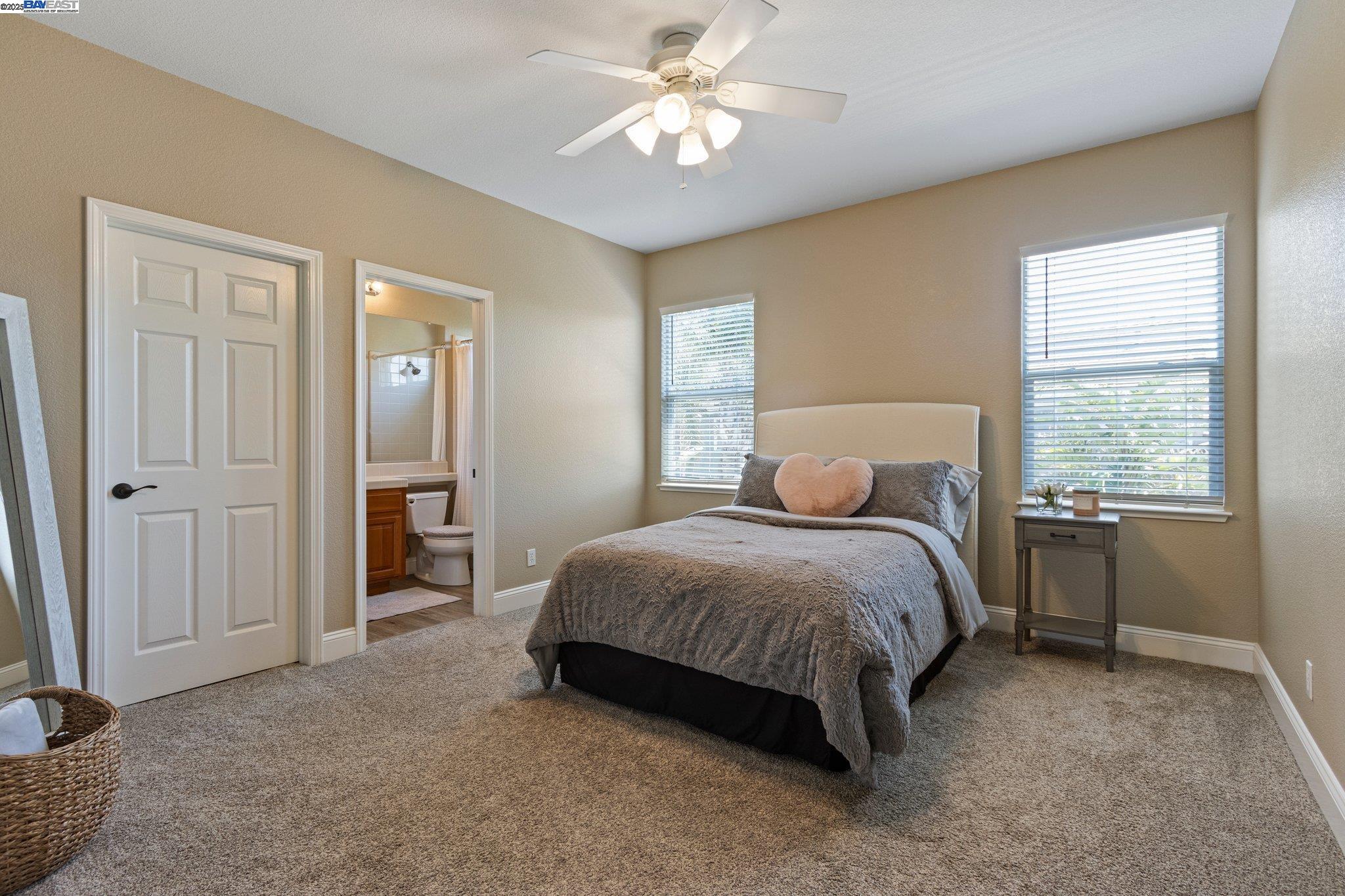 Detail Gallery Image 28 of 58 For 6454 Green Castle Cir, Discovery Bay,  CA 94505 - 4 Beds | 3/1 Baths