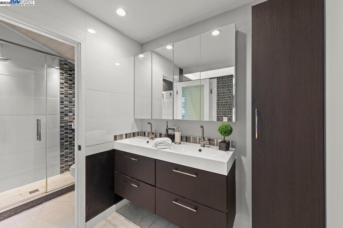 Detail Gallery Image 23 of 31 For 9797 Davona Drive, San Ramon,  CA 94583 - 4 Beds | 2 Baths