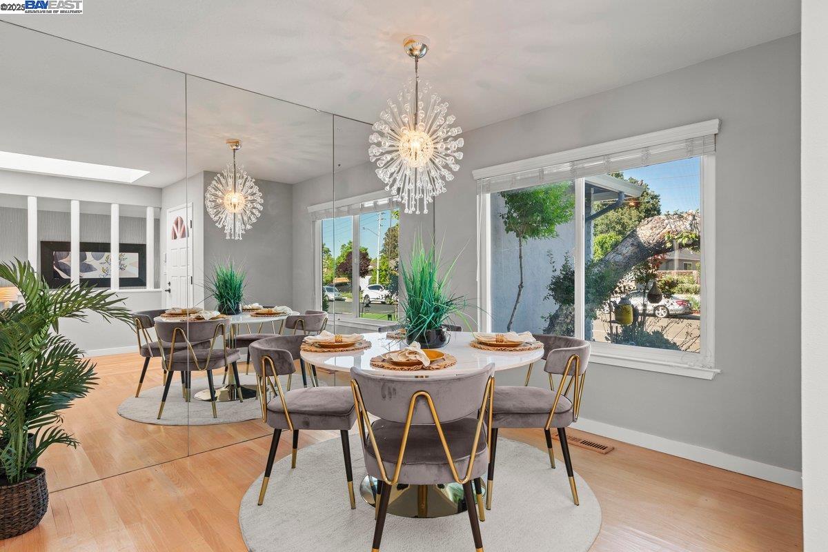 Detail Gallery Image 9 of 31 For 9797 Davona Drive, San Ramon,  CA 94583 - 4 Beds | 2 Baths