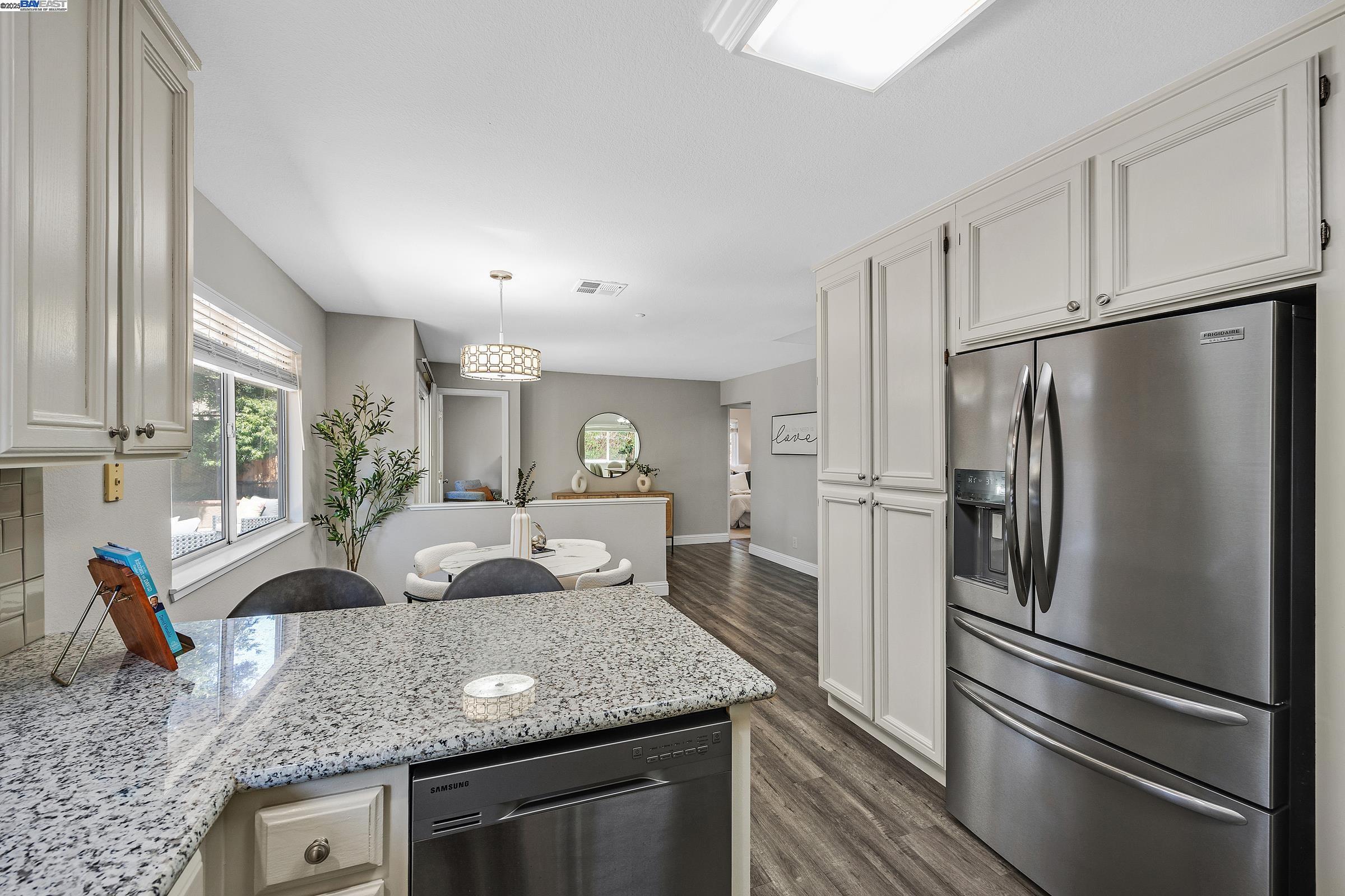 Detail Gallery Image 14 of 44 For 32540 Cottonwood St, Union City,  CA 94587 - 4 Beds | 3 Baths