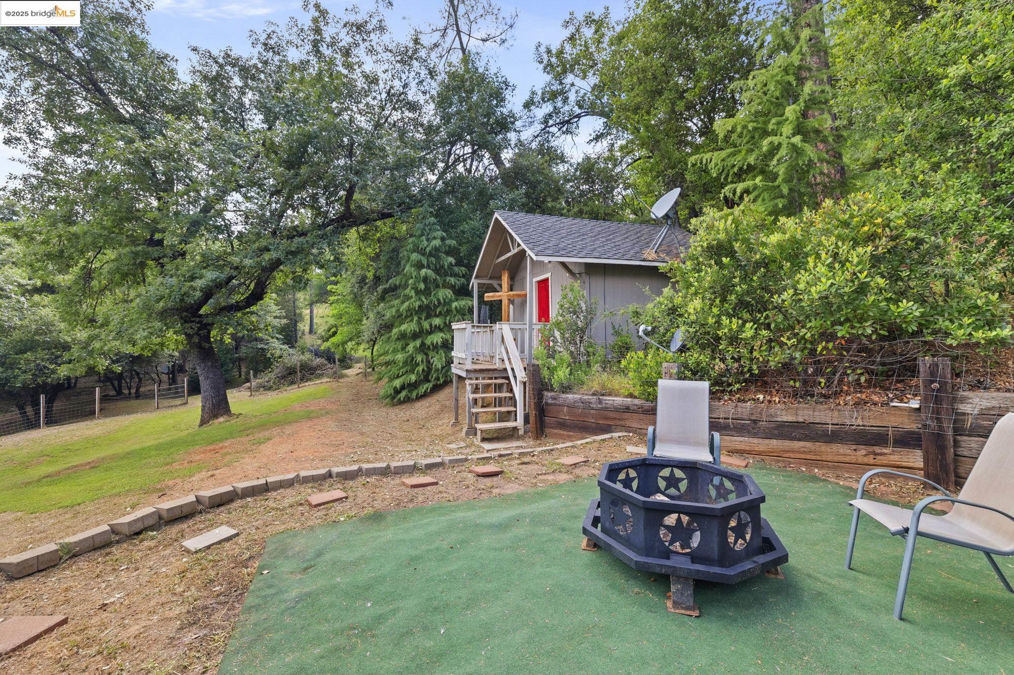 Detail Gallery Image 20 of 60 For 20638 Maranatha Rd, Tuolumne,  CA 95379 - 4 Beds | 3 Baths