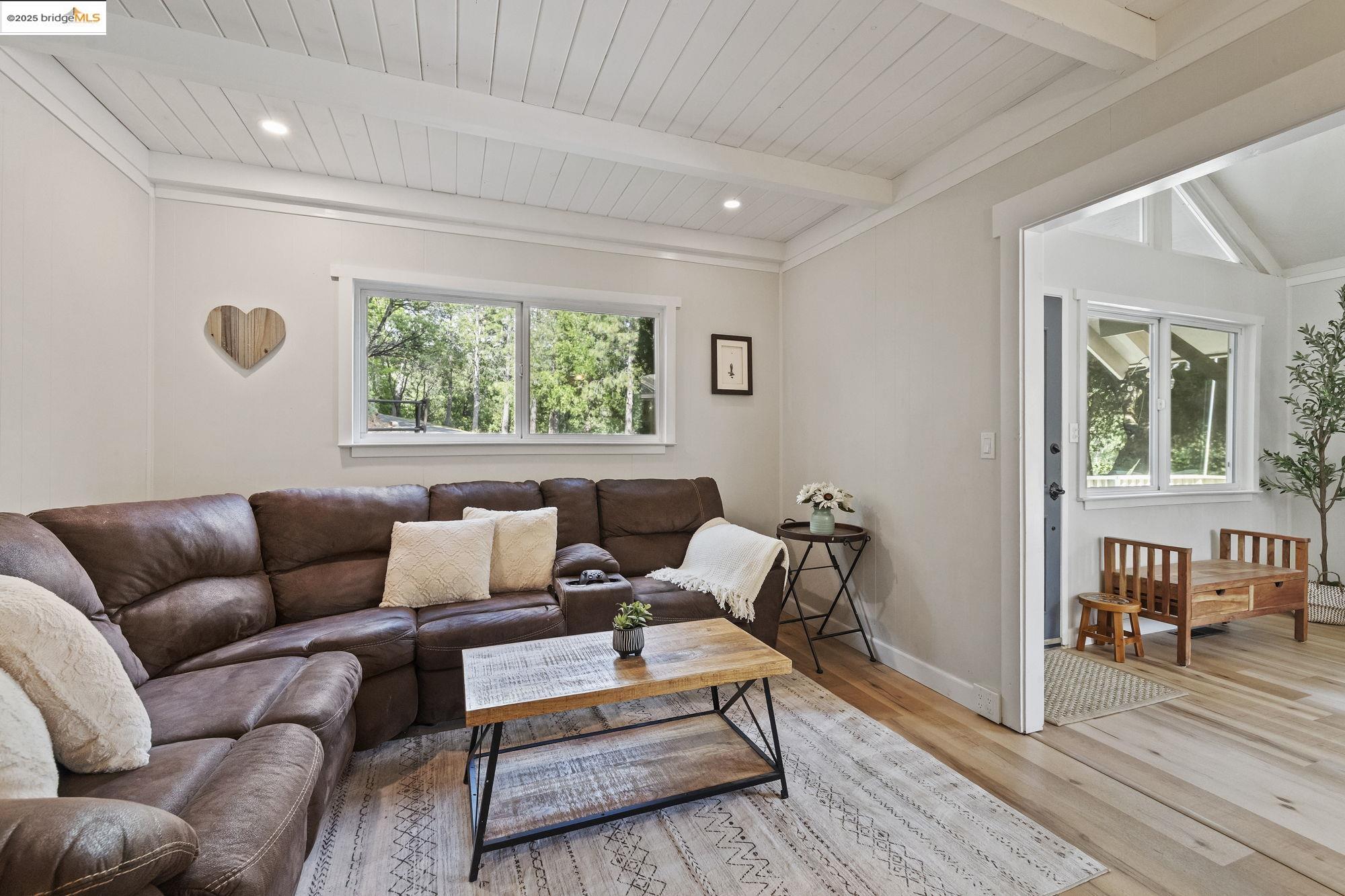 Detail Gallery Image 24 of 60 For 20638 Maranatha Rd, Tuolumne,  CA 95379 - 4 Beds | 3 Baths