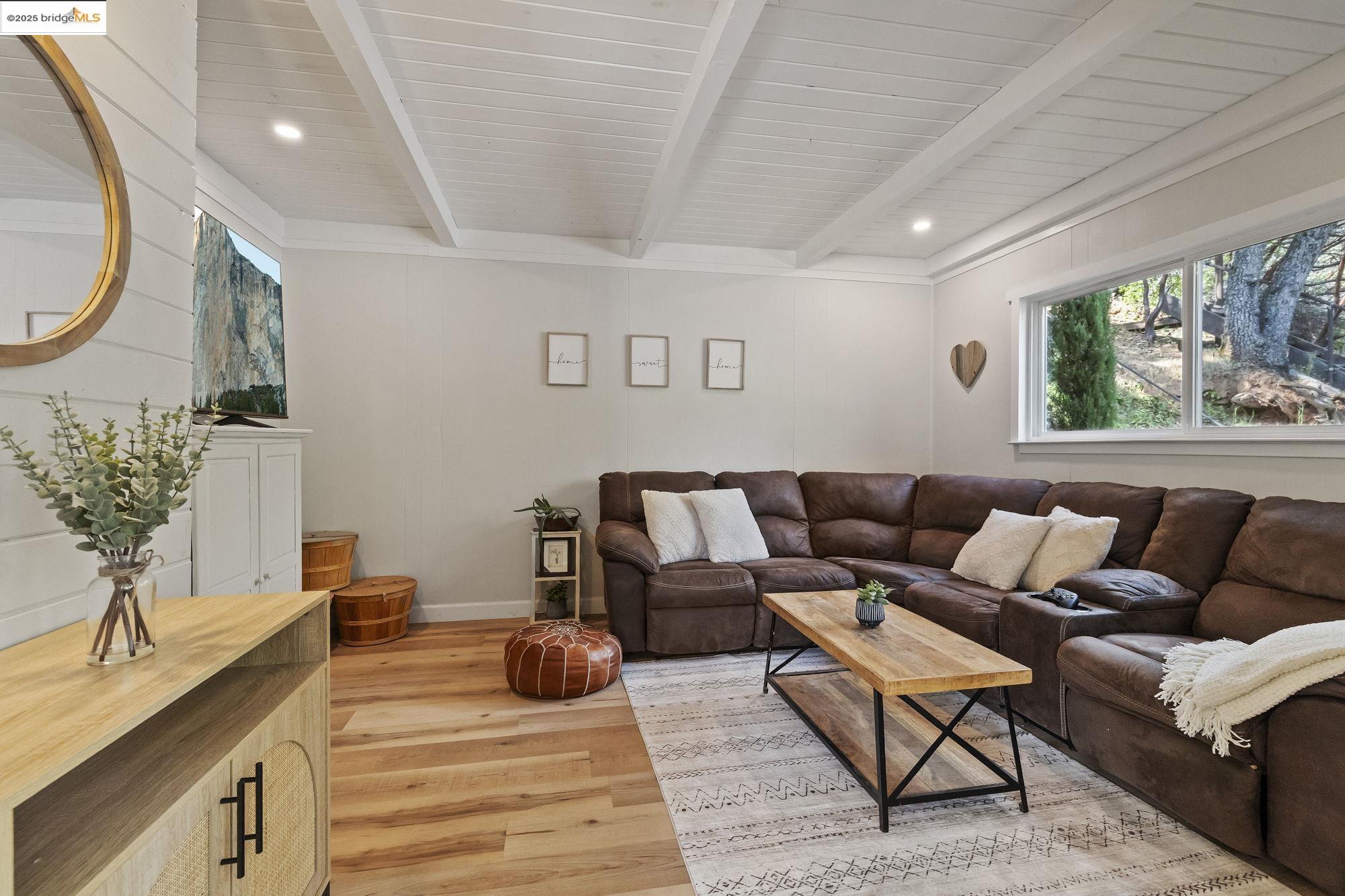 Detail Gallery Image 26 of 60 For 20638 Maranatha Rd, Tuolumne,  CA 95379 - 4 Beds | 3 Baths