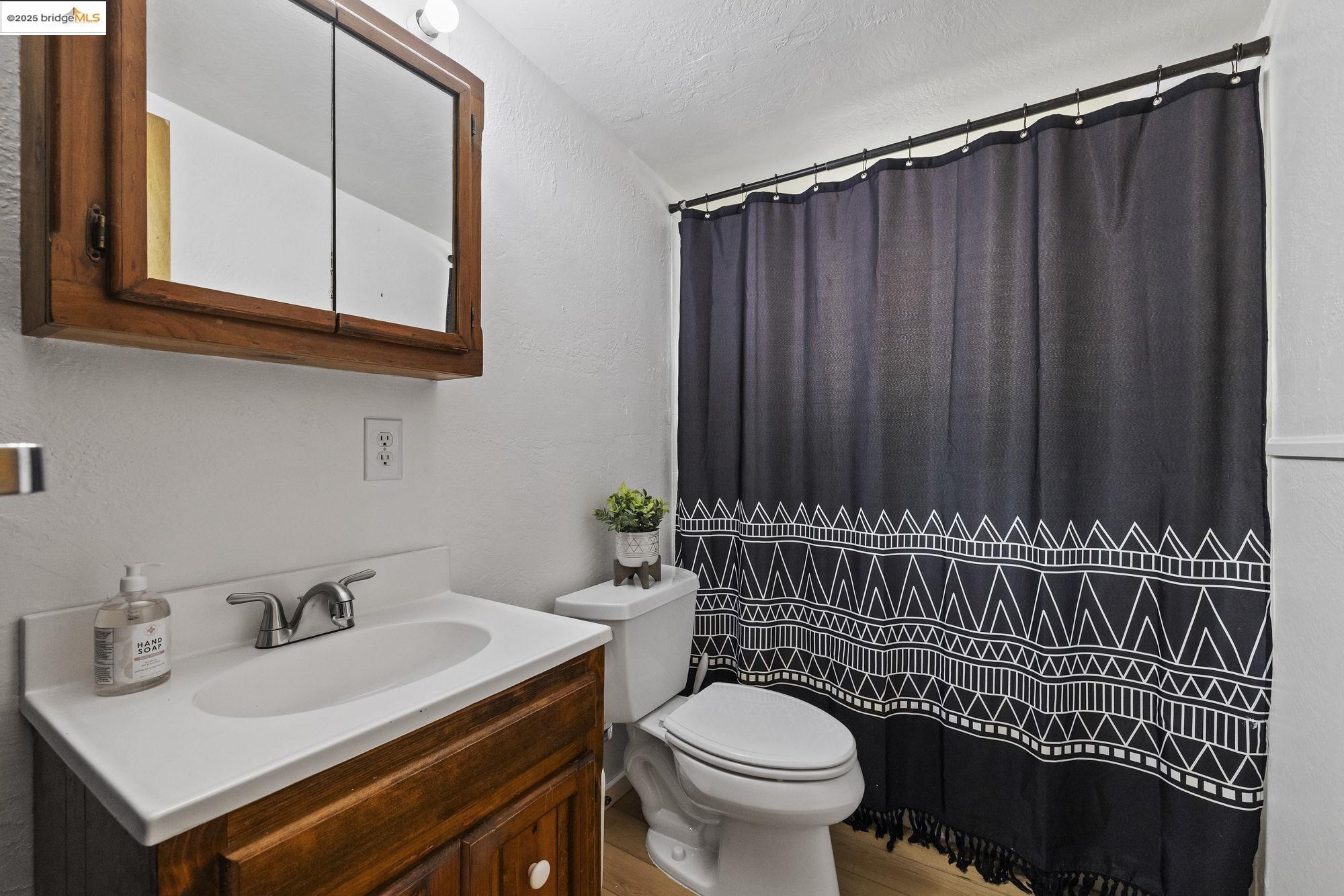 Detail Gallery Image 37 of 60 For 20638 Maranatha Rd, Tuolumne,  CA 95379 - 4 Beds | 3 Baths