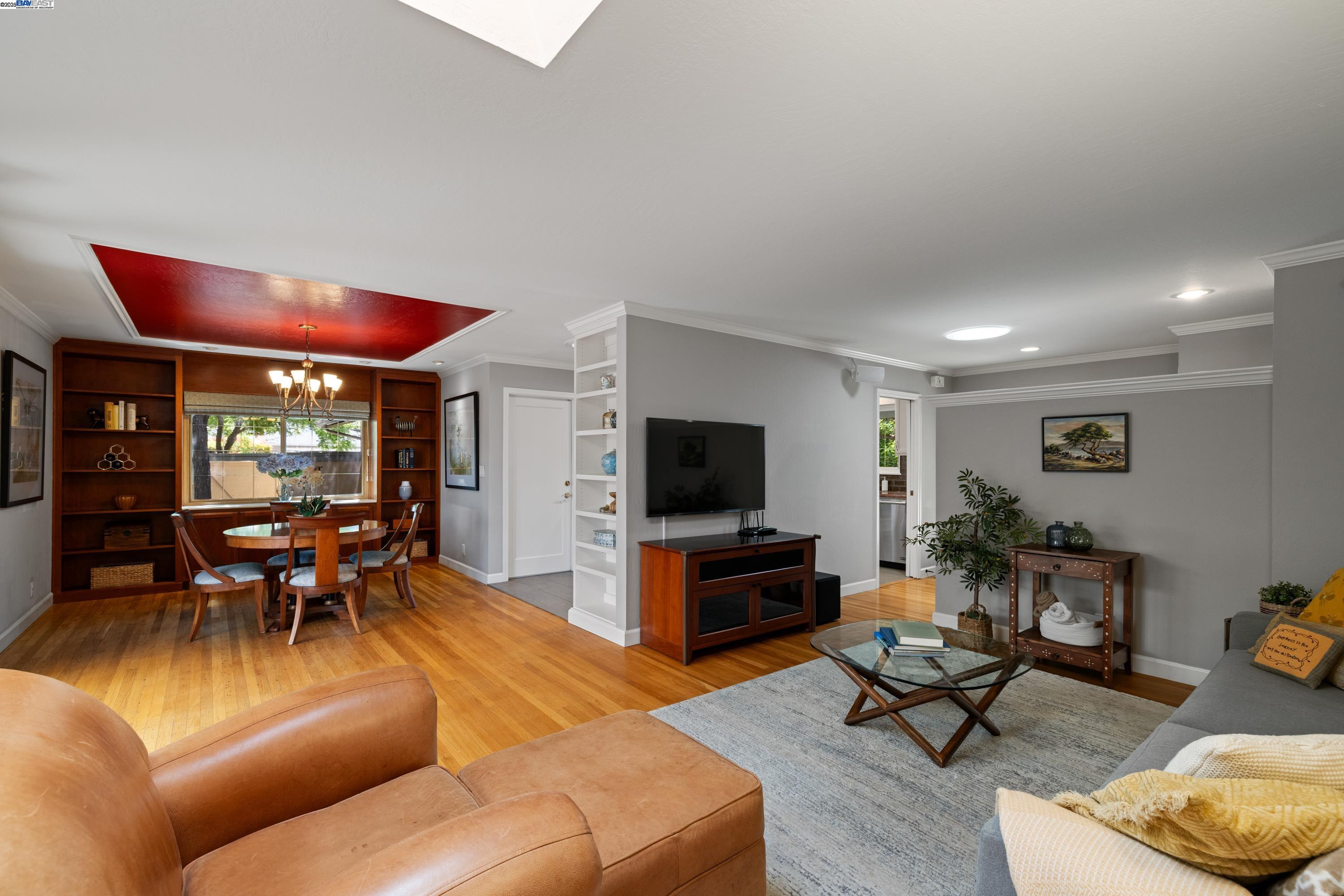 Detail Gallery Image 13 of 46 For 4457 Linda Way, Pleasanton,  CA 94566 - 3 Beds | 2 Baths