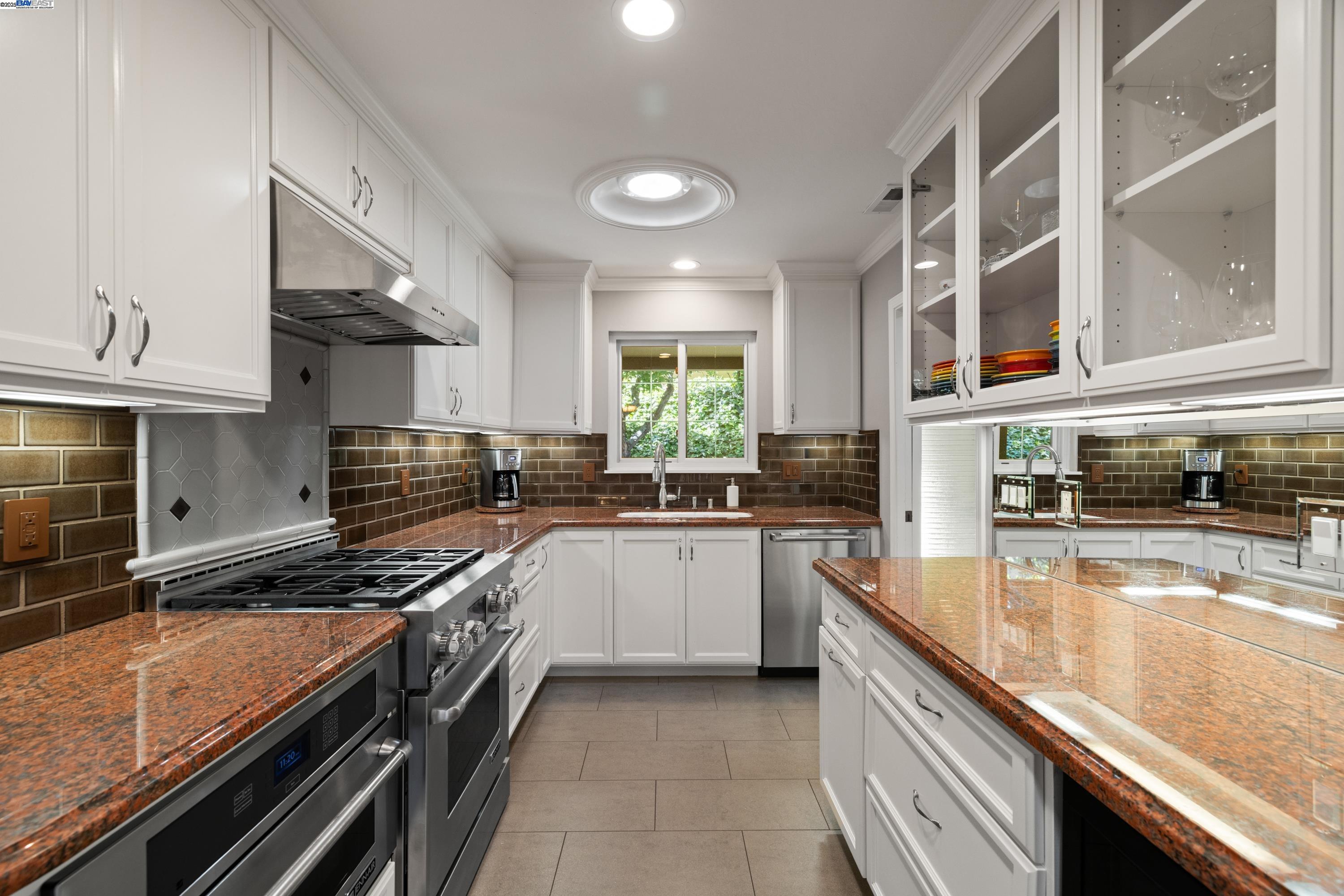 Detail Gallery Image 19 of 46 For 4457 Linda Way, Pleasanton,  CA 94566 - 3 Beds | 2 Baths