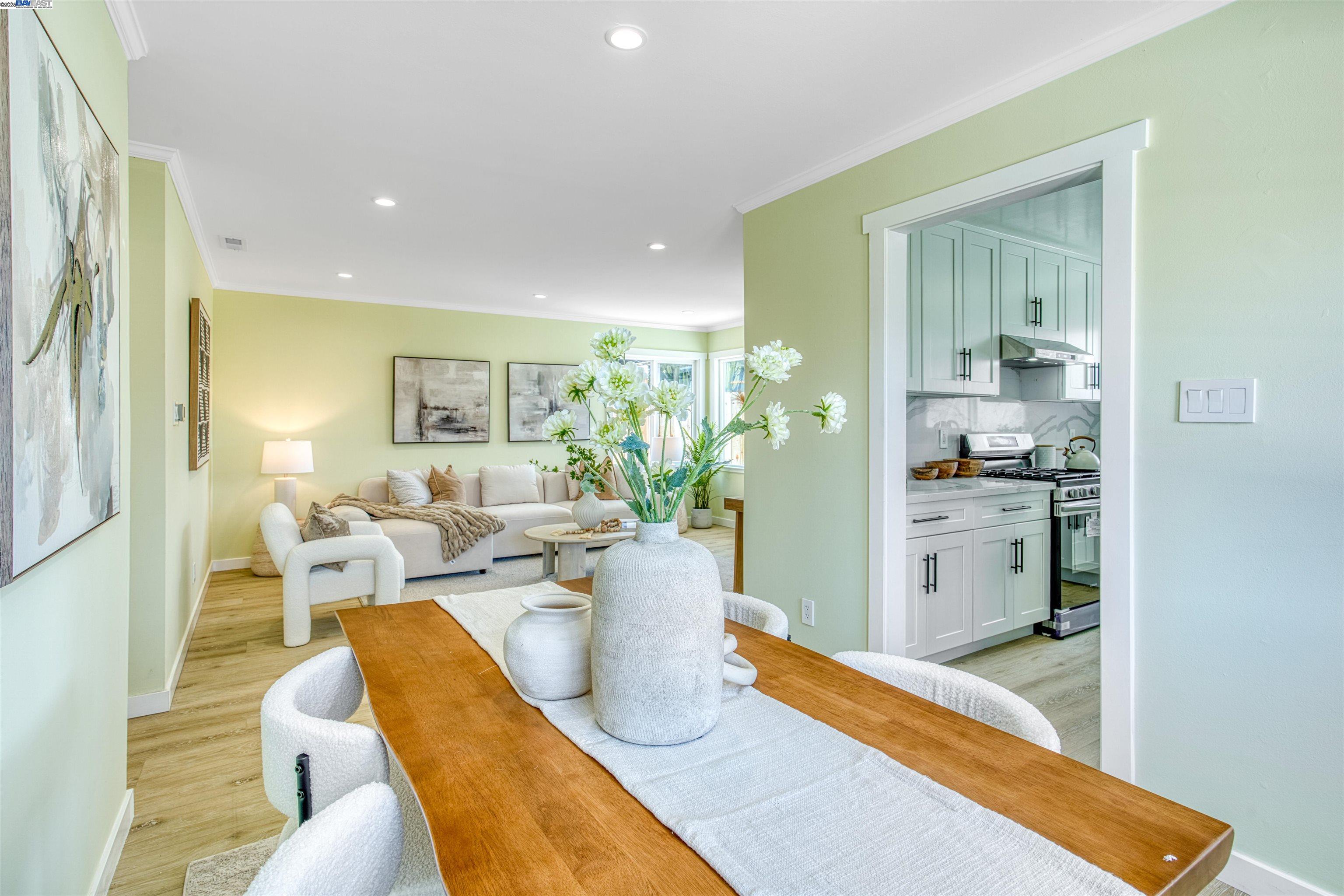 Detail Gallery Image 13 of 57 For 2258 Sitka St, San Leandro,  CA 94577 - 3 Beds | 2 Baths