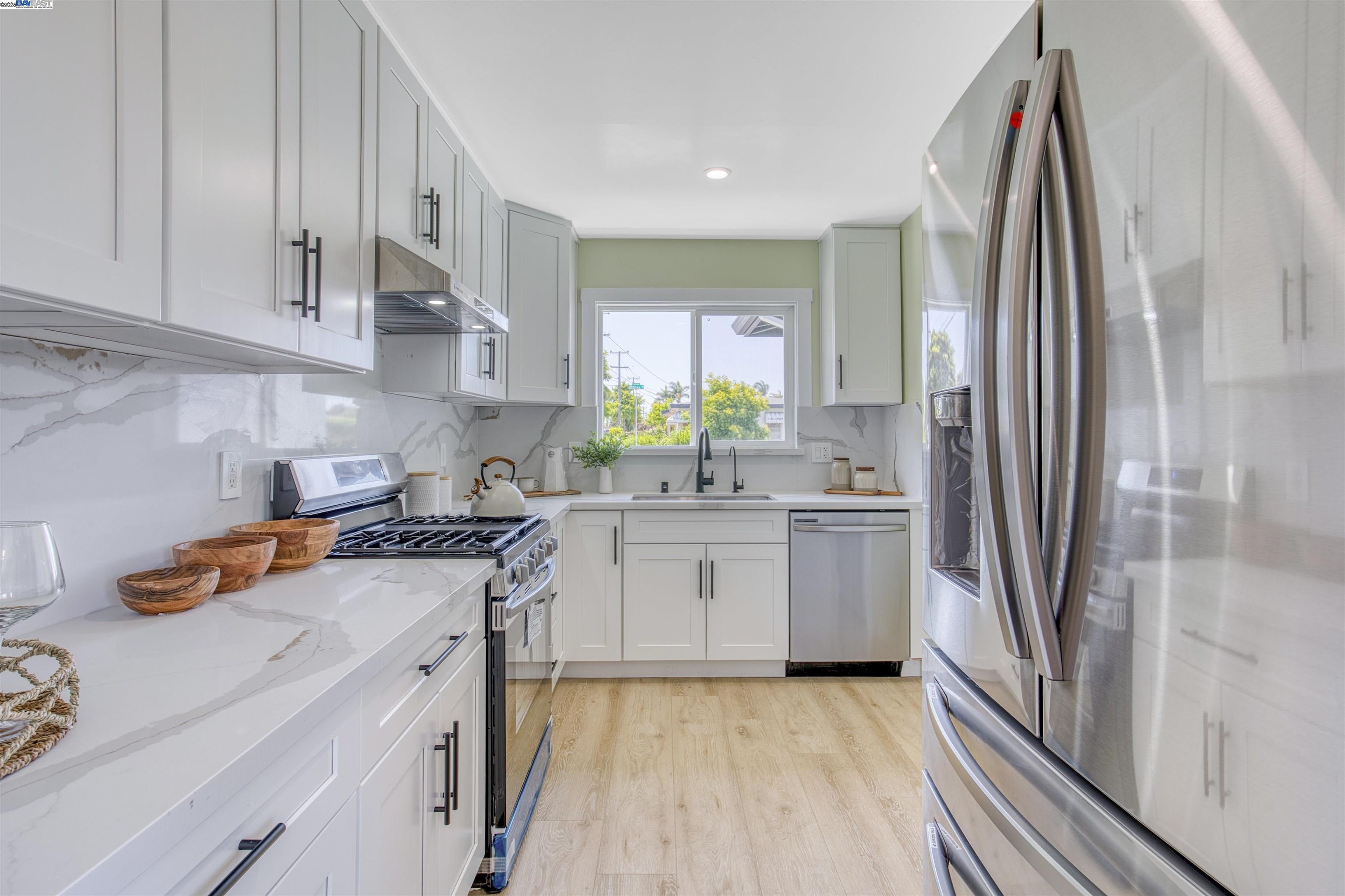Detail Gallery Image 15 of 57 For 2258 Sitka St, San Leandro,  CA 94577 - 3 Beds | 2 Baths
