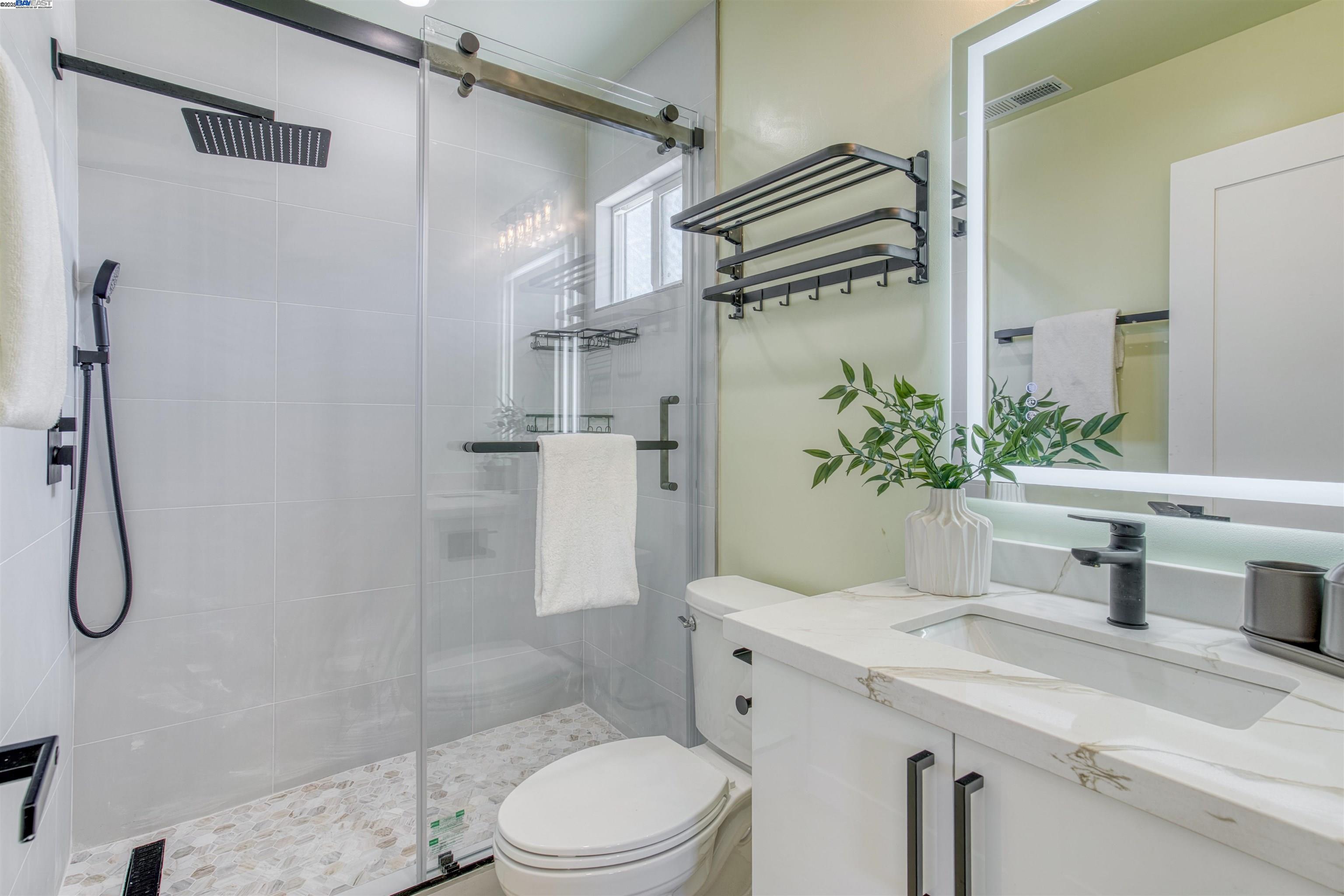 Detail Gallery Image 36 of 57 For 2258 Sitka St, San Leandro,  CA 94577 - 3 Beds | 2 Baths