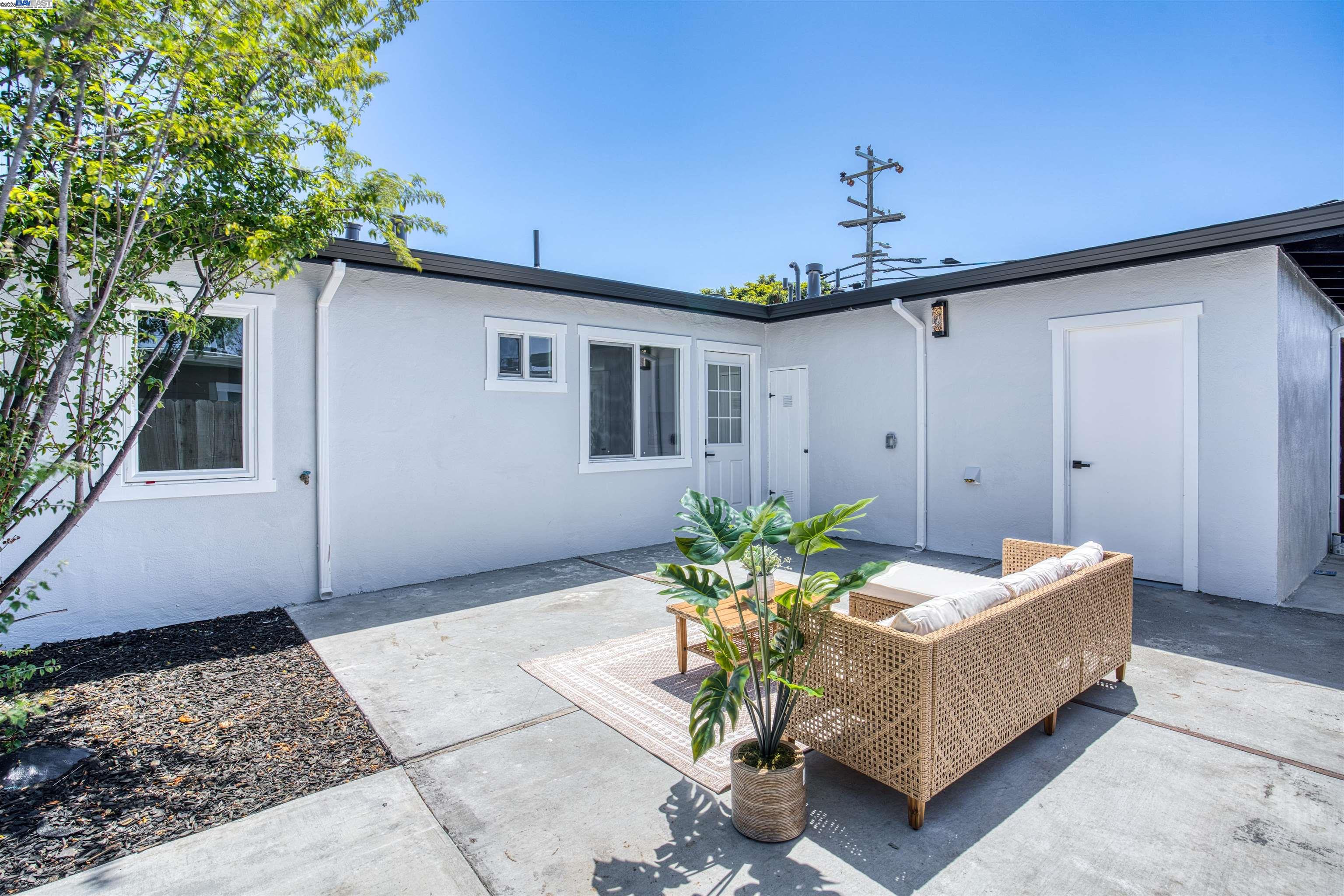 Detail Gallery Image 46 of 57 For 2258 Sitka St, San Leandro,  CA 94577 - 3 Beds | 2 Baths