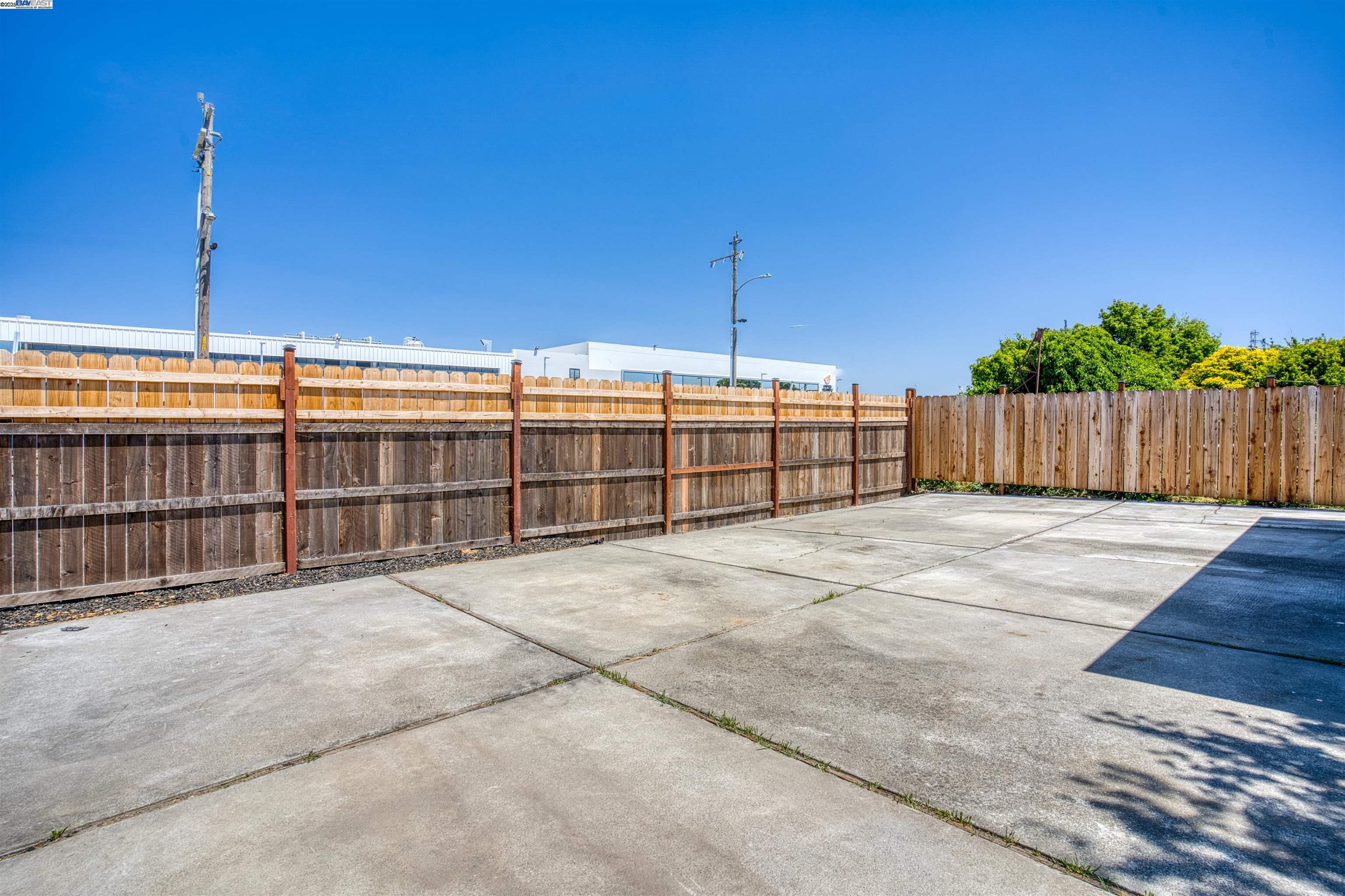 Detail Gallery Image 48 of 57 For 2258 Sitka St, San Leandro,  CA 94577 - 3 Beds | 2 Baths
