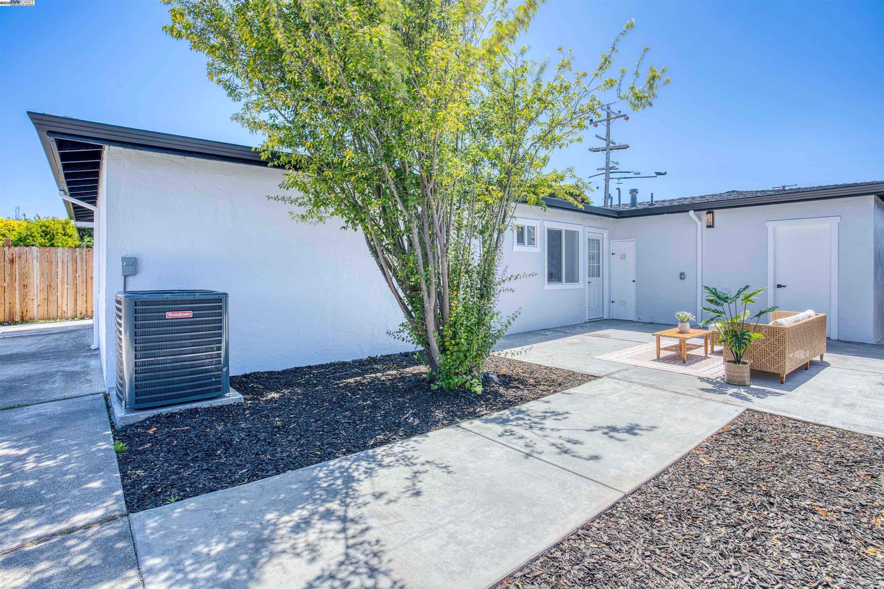Detail Gallery Image 51 of 57 For 2258 Sitka St, San Leandro,  CA 94577 - 3 Beds | 2 Baths