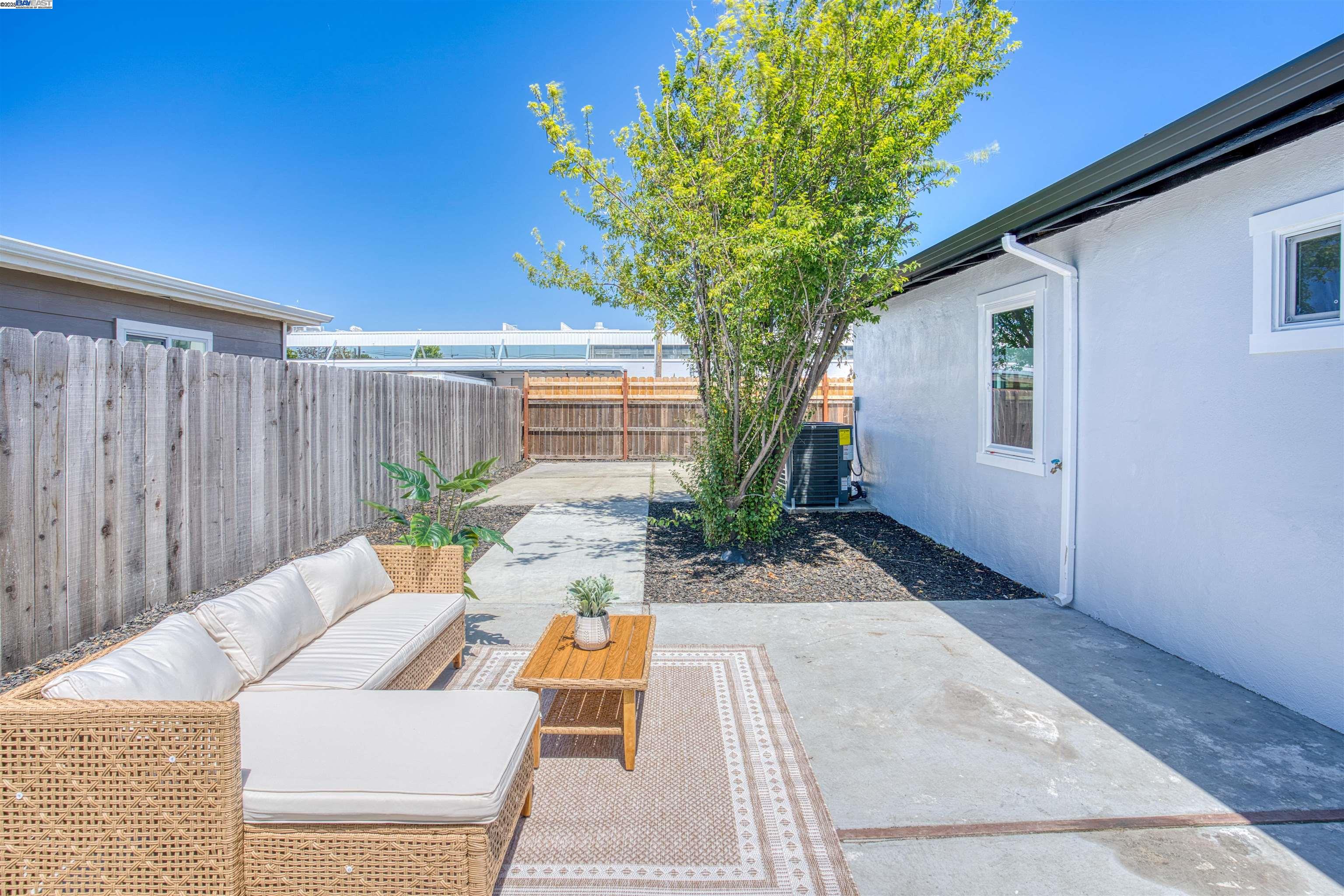 Detail Gallery Image 52 of 57 For 2258 Sitka St, San Leandro,  CA 94577 - 3 Beds | 2 Baths