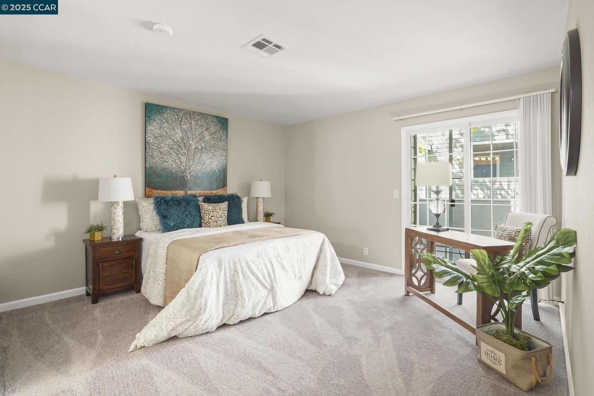 Detail Gallery Image 21 of 29 For 485 Canyon Oaks Dr #J,  Oakland,  CA 94605 - 2 Beds | 2/1 Baths