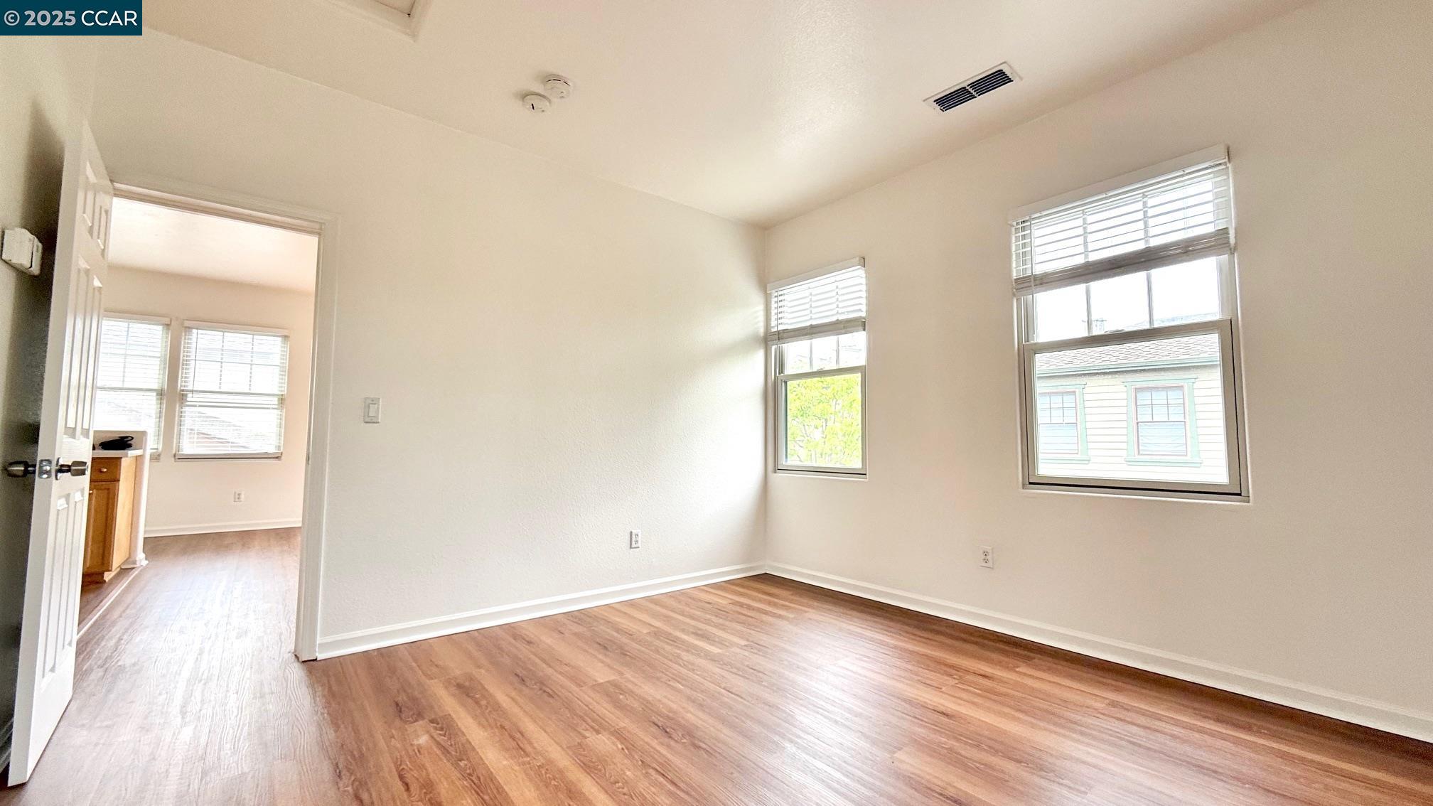 Detail Gallery Image 17 of 27 For 1136 Taraya Terr - Unit B, Hercules,  CA 94547 - 1 Beds | 1 Baths