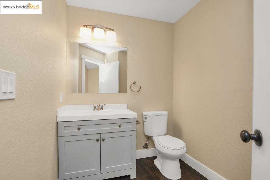 Detail Gallery Image 12 of 35 For 921 Clay Ct, Antioch,  CA 94509 - 4 Beds | 2/1 Baths