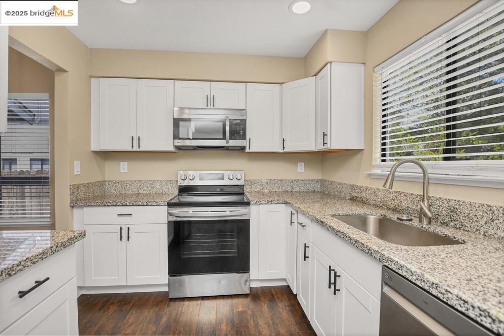 Detail Gallery Image 18 of 35 For 921 Clay Ct, Antioch,  CA 94509 - 4 Beds | 2/1 Baths