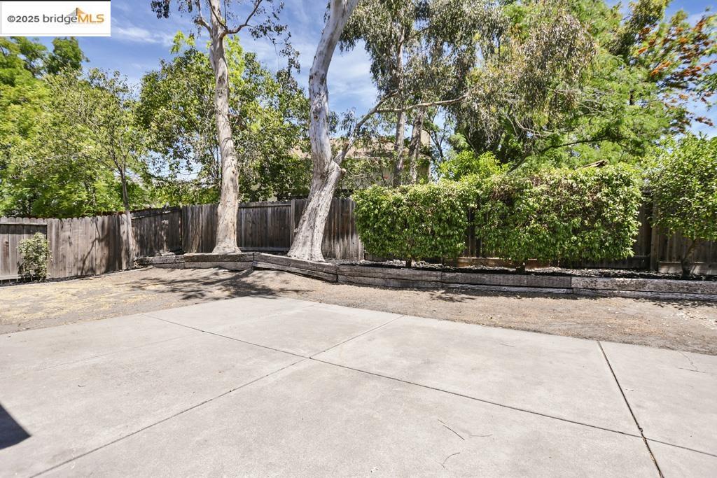 Detail Gallery Image 31 of 35 For 921 Clay Ct, Antioch,  CA 94509 - 4 Beds | 2/1 Baths