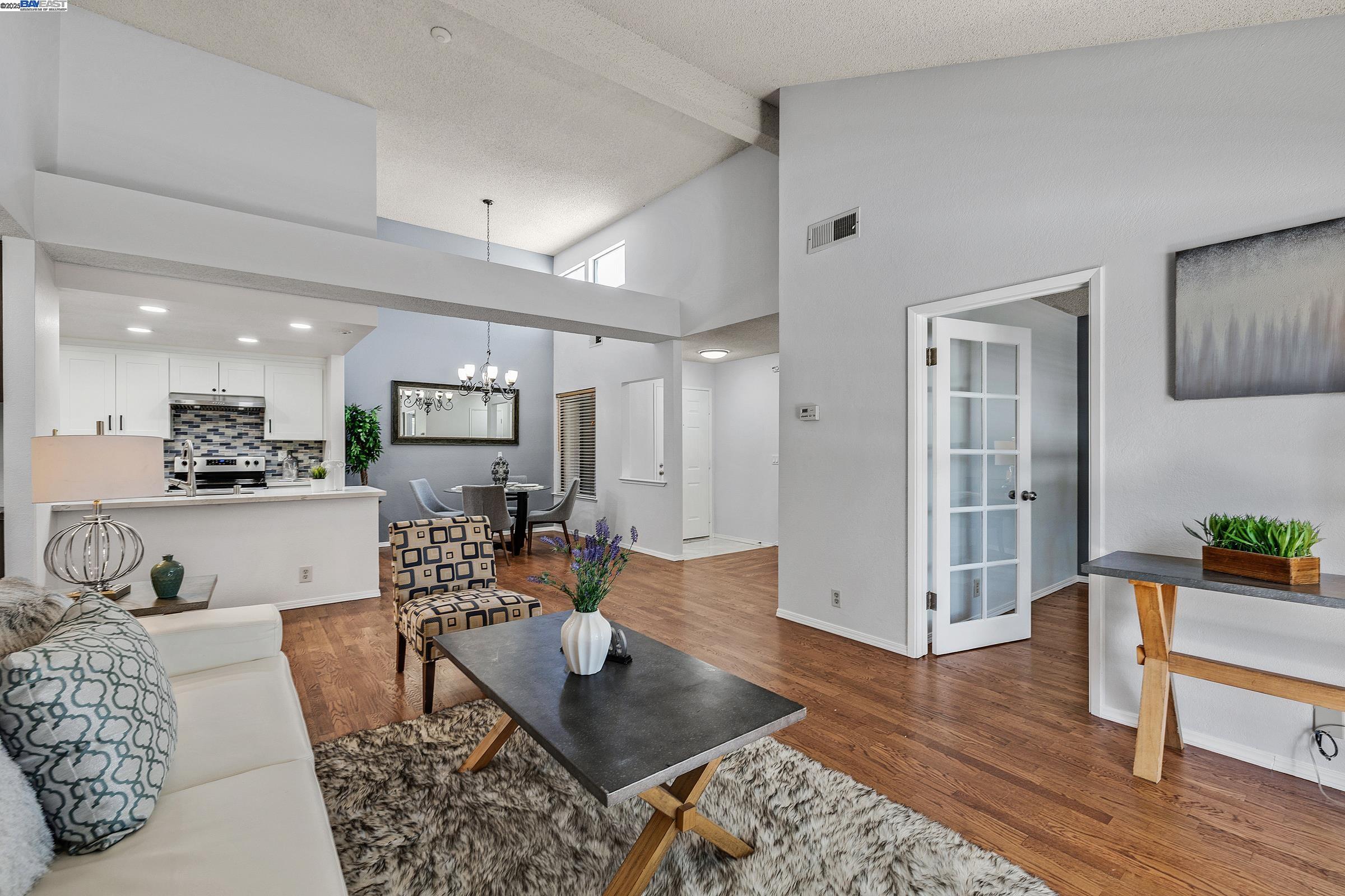 Detail Gallery Image 11 of 35 For 6488 Buena Vista Dr #B,  Newark,  CA 94560 - 2 Beds | 2 Baths