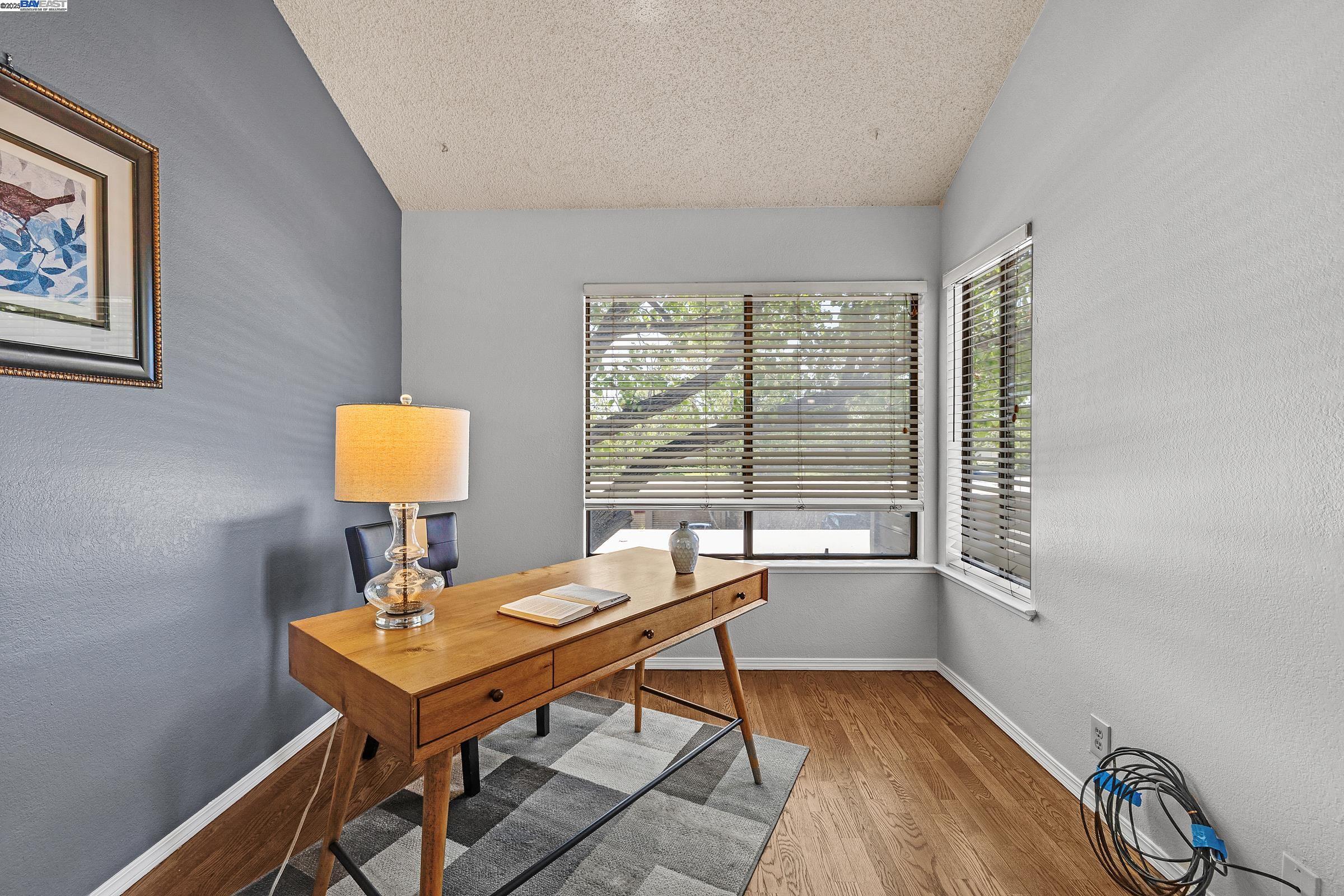 Detail Gallery Image 14 of 35 For 6488 Buena Vista Dr #B,  Newark,  CA 94560 - 2 Beds | 2 Baths