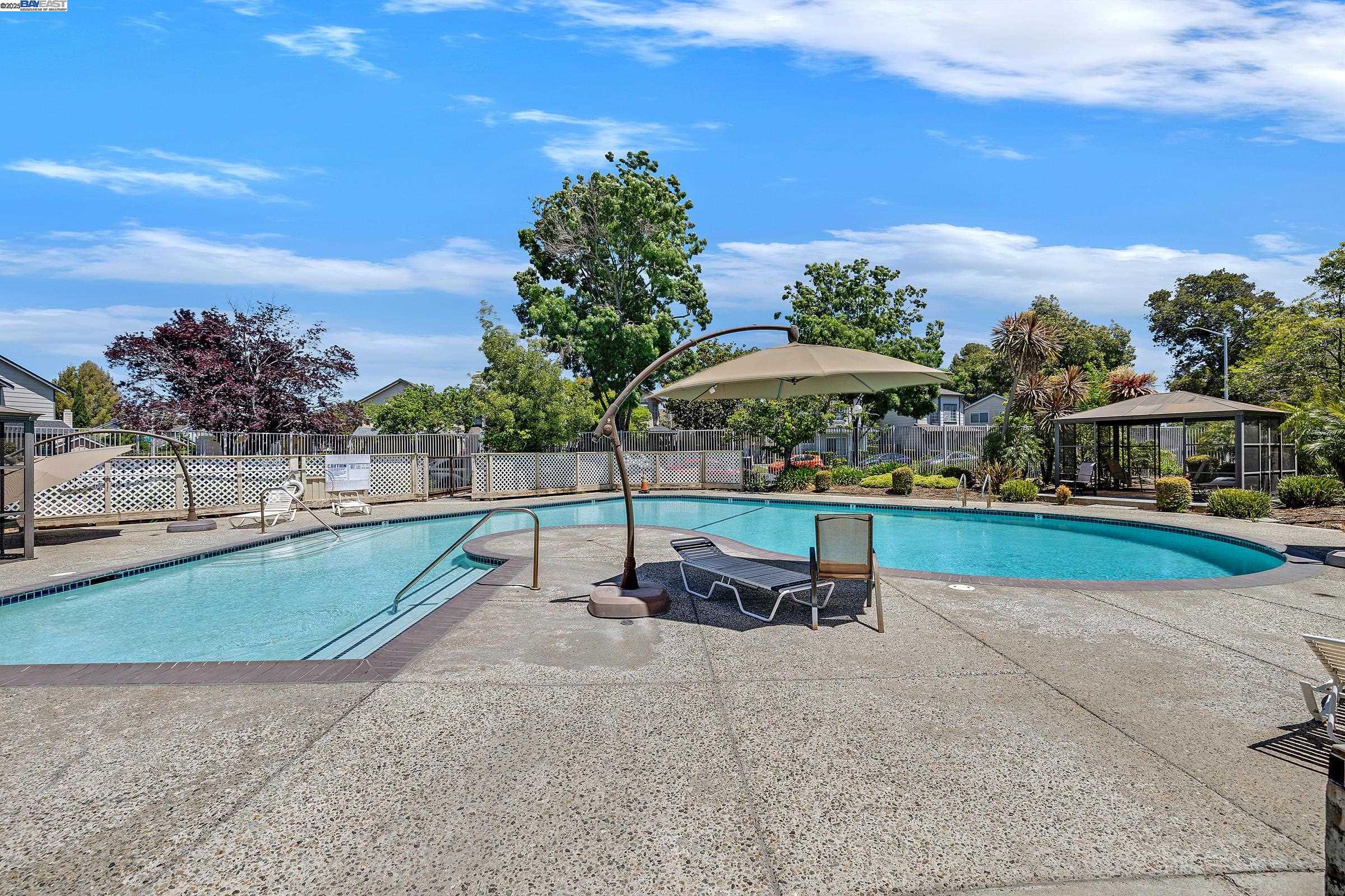 Detail Gallery Image 29 of 35 For 6488 Buena Vista Dr #B,  Newark,  CA 94560 - 2 Beds | 2 Baths