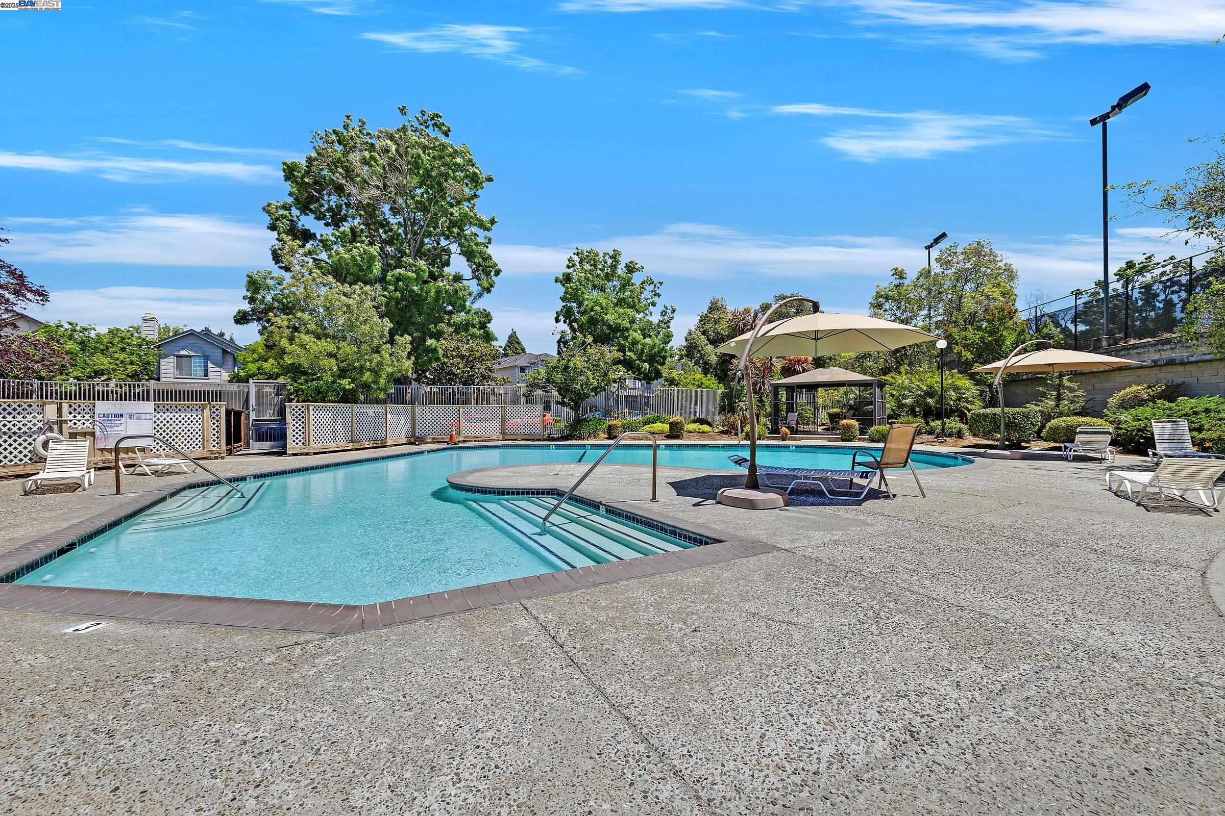 Detail Gallery Image 32 of 35 For 6488 Buena Vista Dr #B,  Newark,  CA 94560 - 2 Beds | 2 Baths
