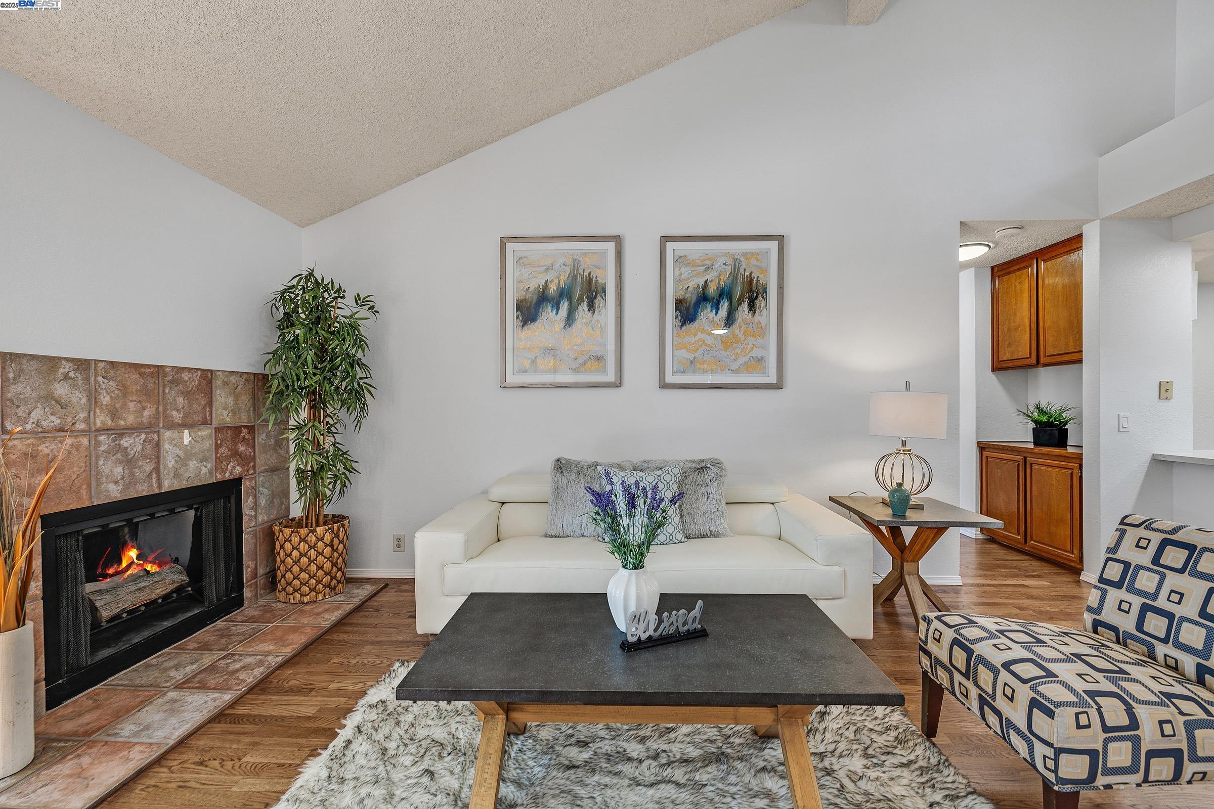 Detail Gallery Image 8 of 35 For 6488 Buena Vista Dr #B,  Newark,  CA 94560 - 2 Beds | 2 Baths