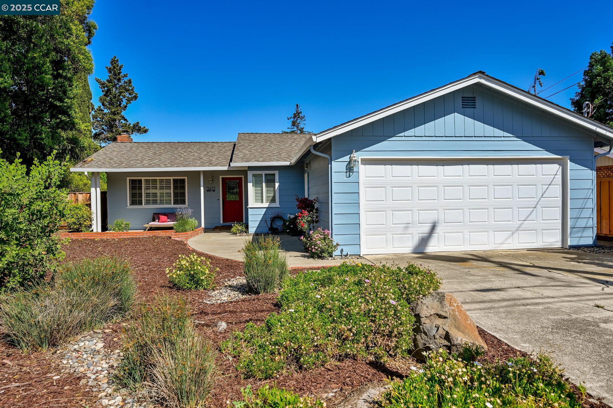 Detail Gallery Image 1 of 1 For 3613 James Lane, Concord,  CA 94519-1411 - 4 Beds | 2 Baths