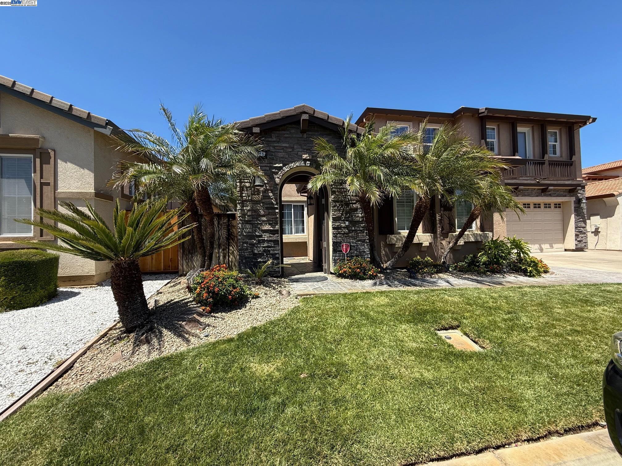 Detail Gallery Image 2 of 25 For 5618 Arcadia Cir, Discovery Bay,  CA 94505 - 6 Beds | 4/1 Baths