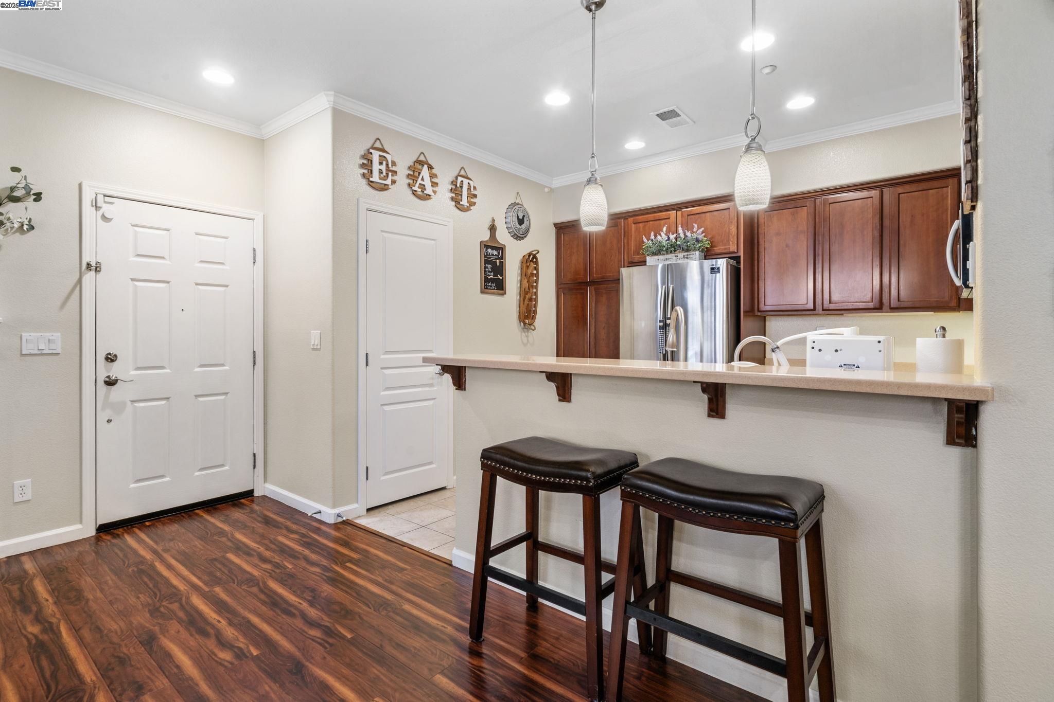 Detail Gallery Image 19 of 52 For 161 W Luna Loca Ln, Mountain House,  CA 95391 - 3 Beds | 3 Baths