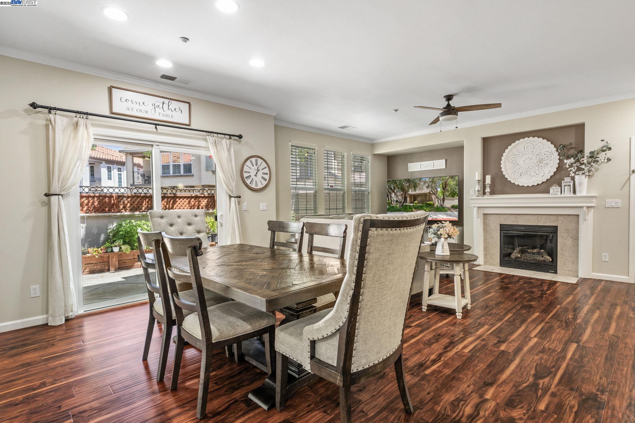 Detail Gallery Image 21 of 52 For 161 W Luna Loca Ln, Mountain House,  CA 95391 - 3 Beds | 3 Baths