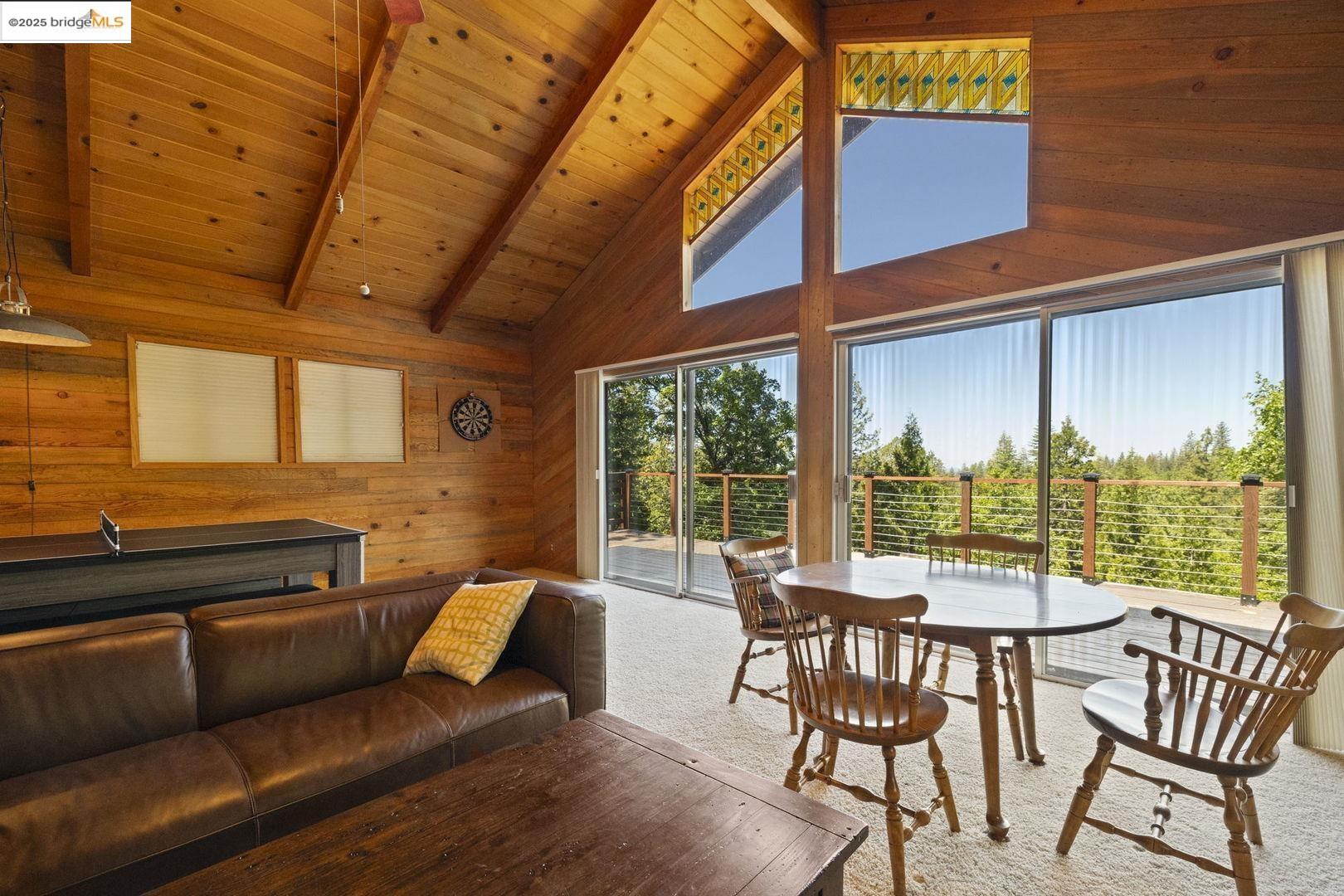 Detail Gallery Image 11 of 57 For 24242 Martingale Ln, Sonora,  CA 95370 - 2 Beds | 2 Baths