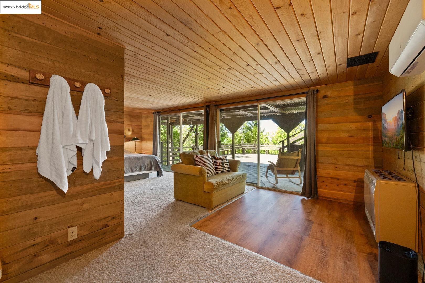 Detail Gallery Image 21 of 57 For 24242 Martingale Ln, Sonora,  CA 95370 - 2 Beds | 2 Baths