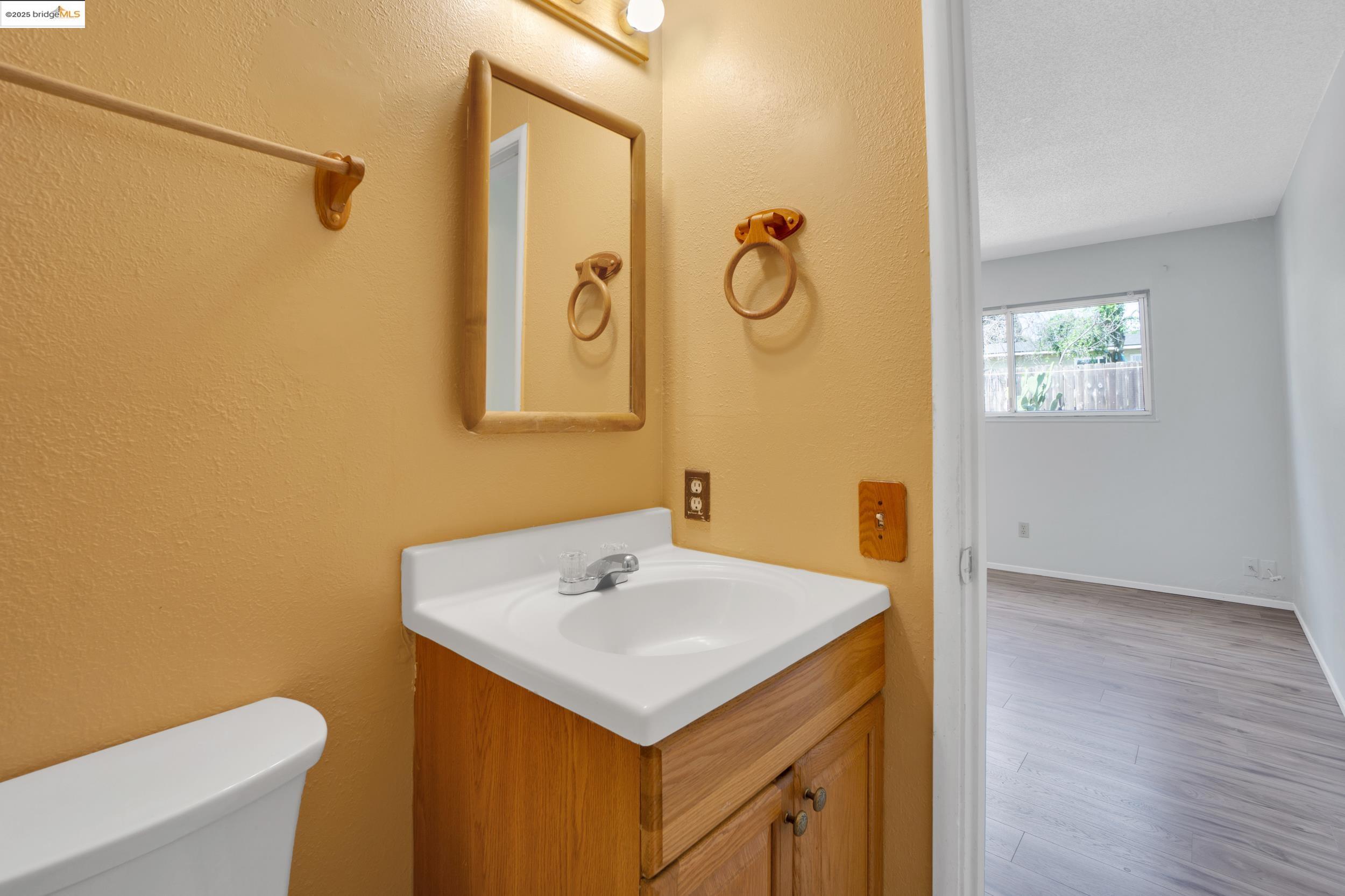 Detail Gallery Image 23 of 32 For 2049 Plum Tree Way, Fairfield,  CA 94533 - 3 Beds | 2 Baths