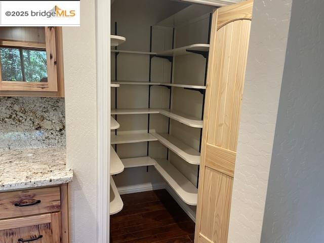 Detail Gallery Image 23 of 39 For 22890 Comstock Ranch Road, Sonora,  CA 95370 - 3 Beds | 2/1 Baths
