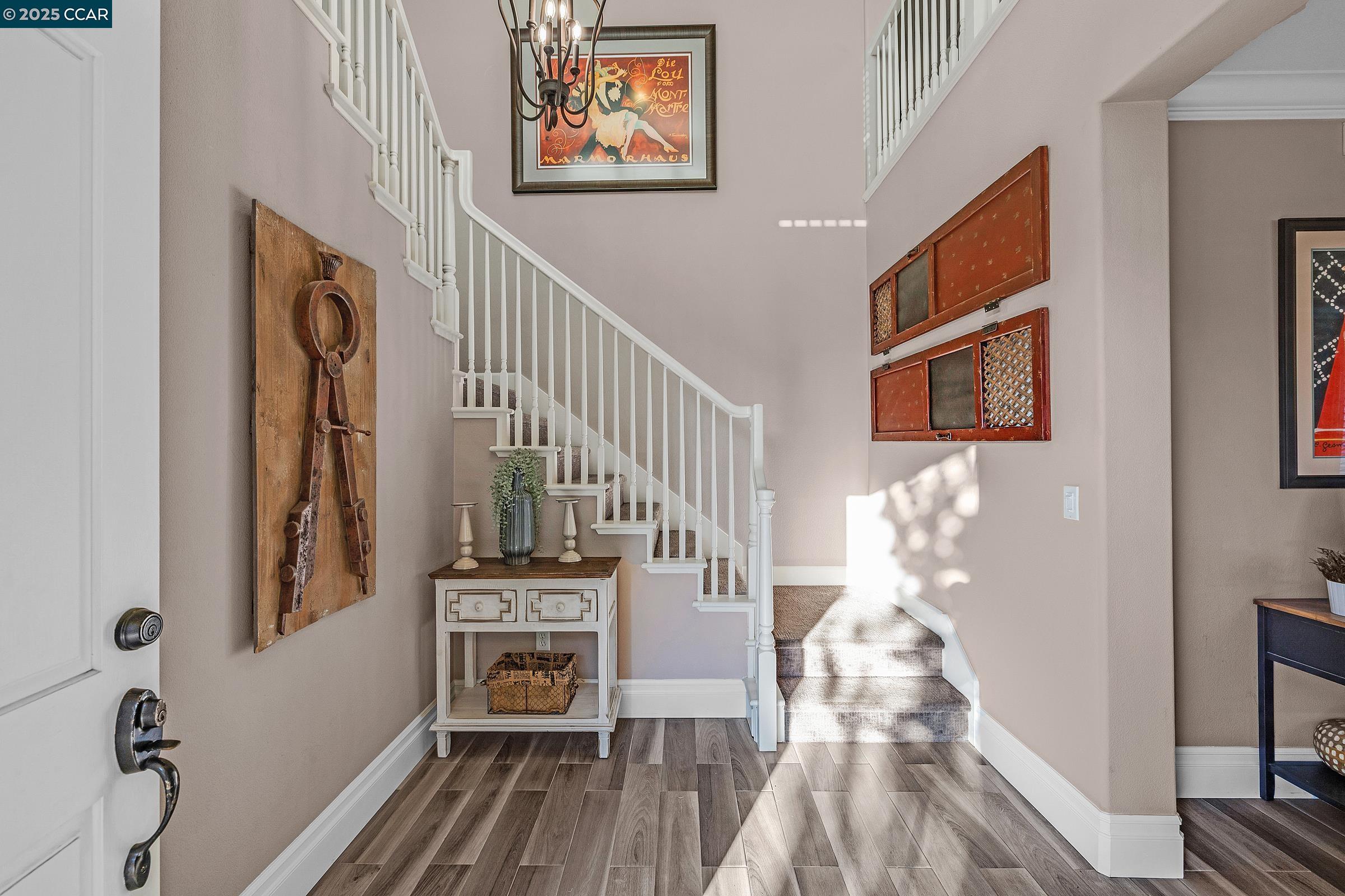 Detail Gallery Image 7 of 43 For 1735 Cottswald St, Danville,  CA 94506 - 5 Beds | 4/1 Baths