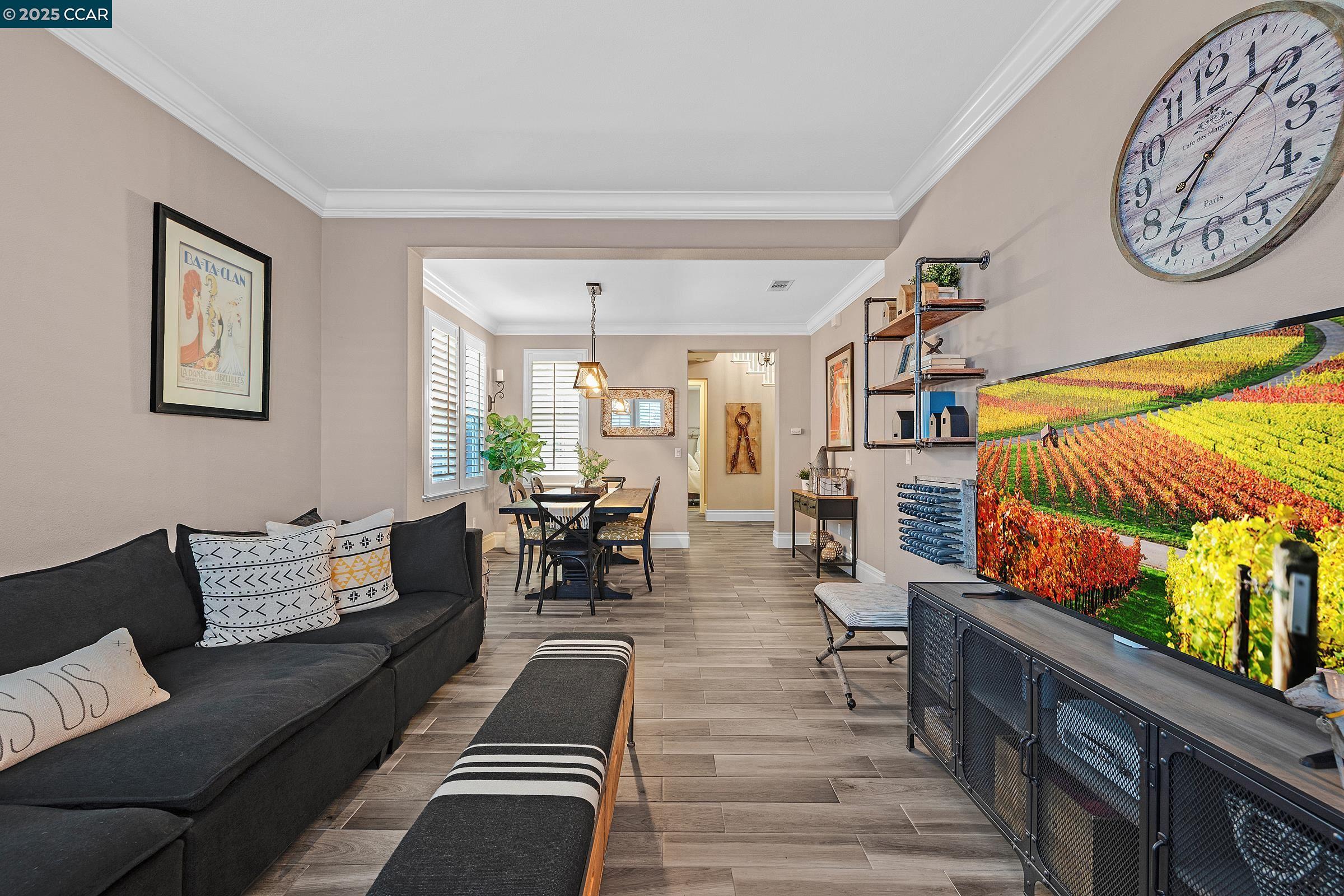 Detail Gallery Image 9 of 43 For 1735 Cottswald St, Danville,  CA 94506 - 5 Beds | 4/1 Baths