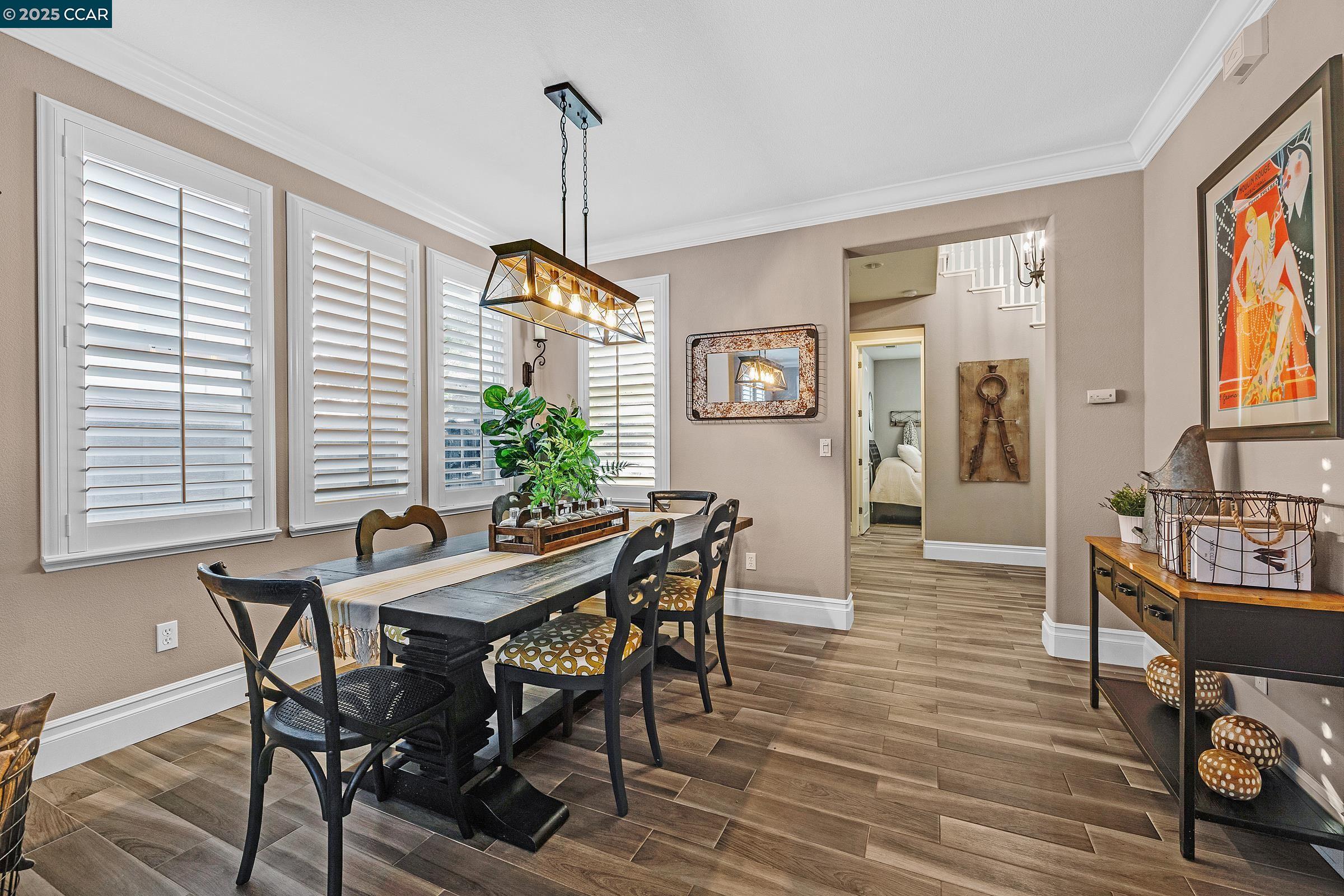 Detail Gallery Image 10 of 43 For 1735 Cottswald St, Danville,  CA 94506 - 5 Beds | 4/1 Baths