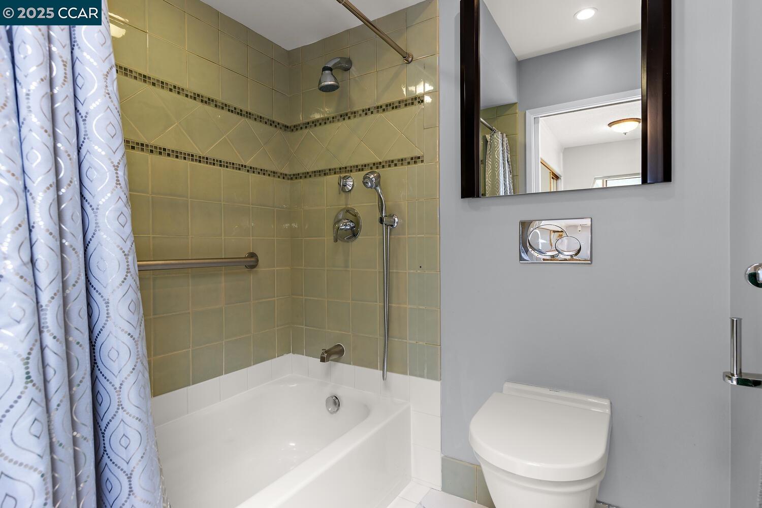 Detail Gallery Image 21 of 47 For 1244 Singingwood Ct. #1,  Walnut Creek,  CA 94595 - 2 Beds | 2 Baths