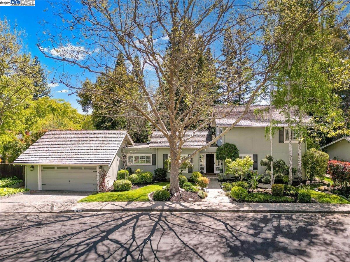 Detail Gallery Image 1 of 40 For 526 Morninghome Road, Danville,  CA 94526 - 4 Beds | 2 Baths