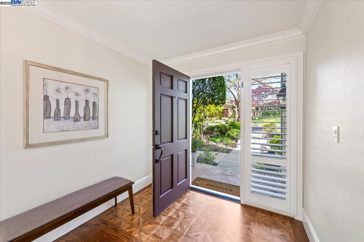 Detail Gallery Image 5 of 40 For 526 Morninghome Road, Danville,  CA 94526 - 4 Beds | 2 Baths