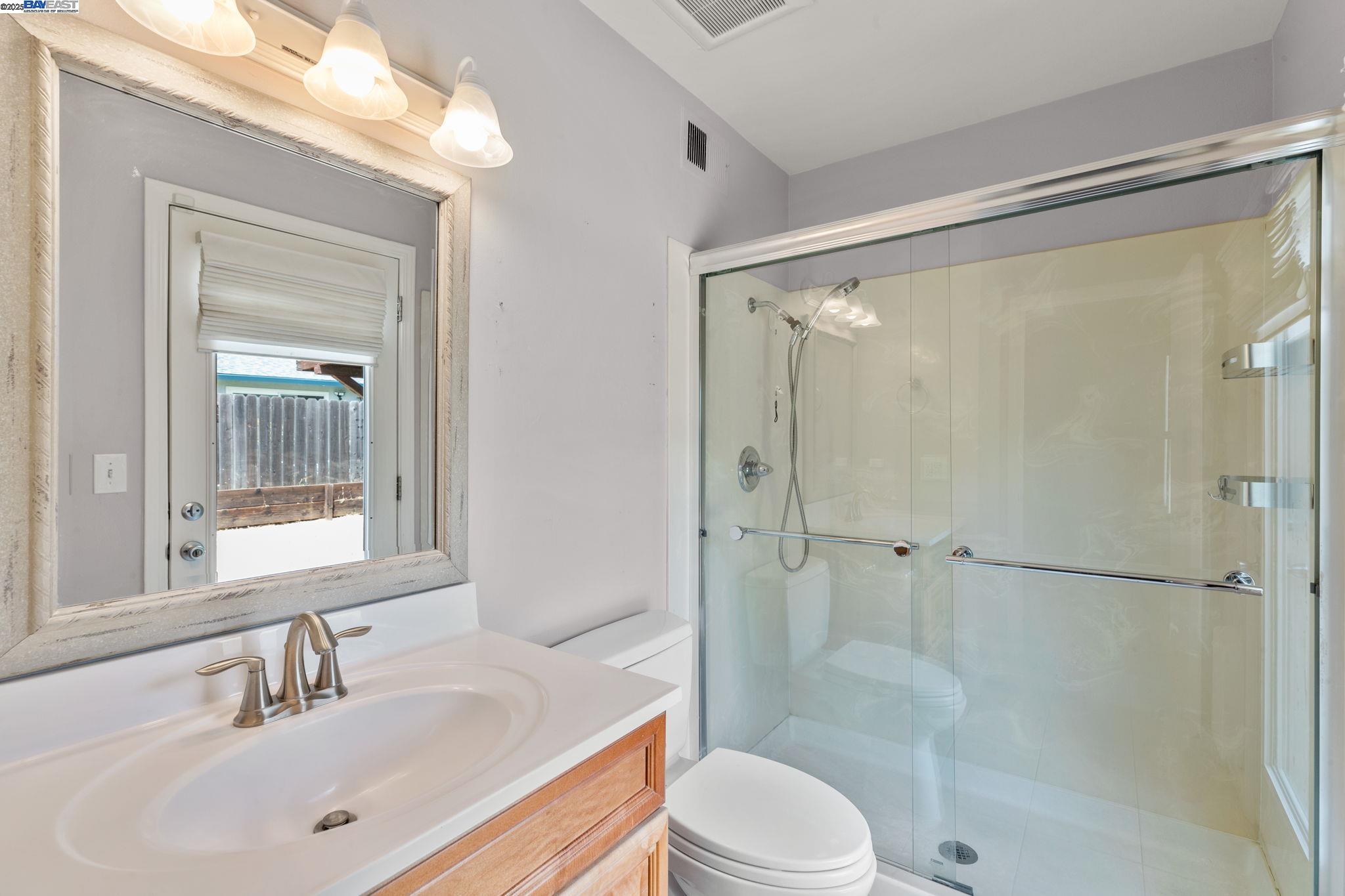 Detail Gallery Image 29 of 47 For 368 Helen Way, Livermore,  CA 94550 - 3 Beds | 2 Baths