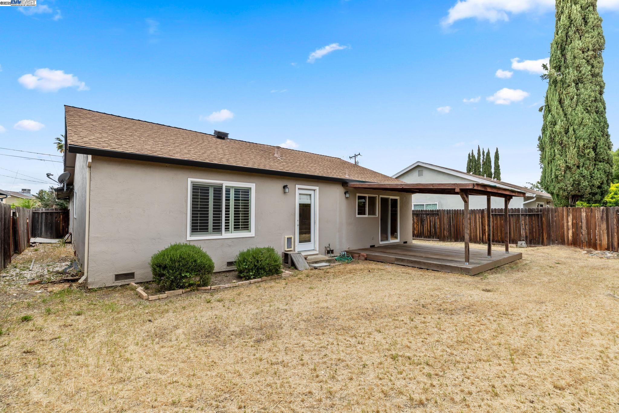 Detail Gallery Image 41 of 47 For 368 Helen Way, Livermore,  CA 94550 - 3 Beds | 2 Baths