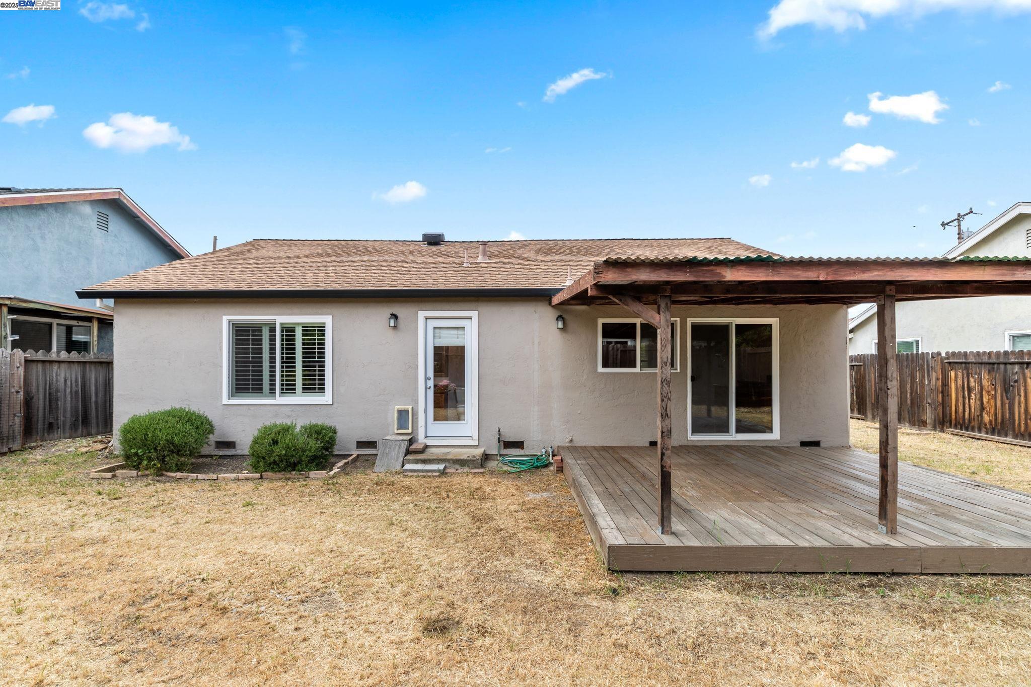 Detail Gallery Image 42 of 47 For 368 Helen Way, Livermore,  CA 94550 - 3 Beds | 2 Baths